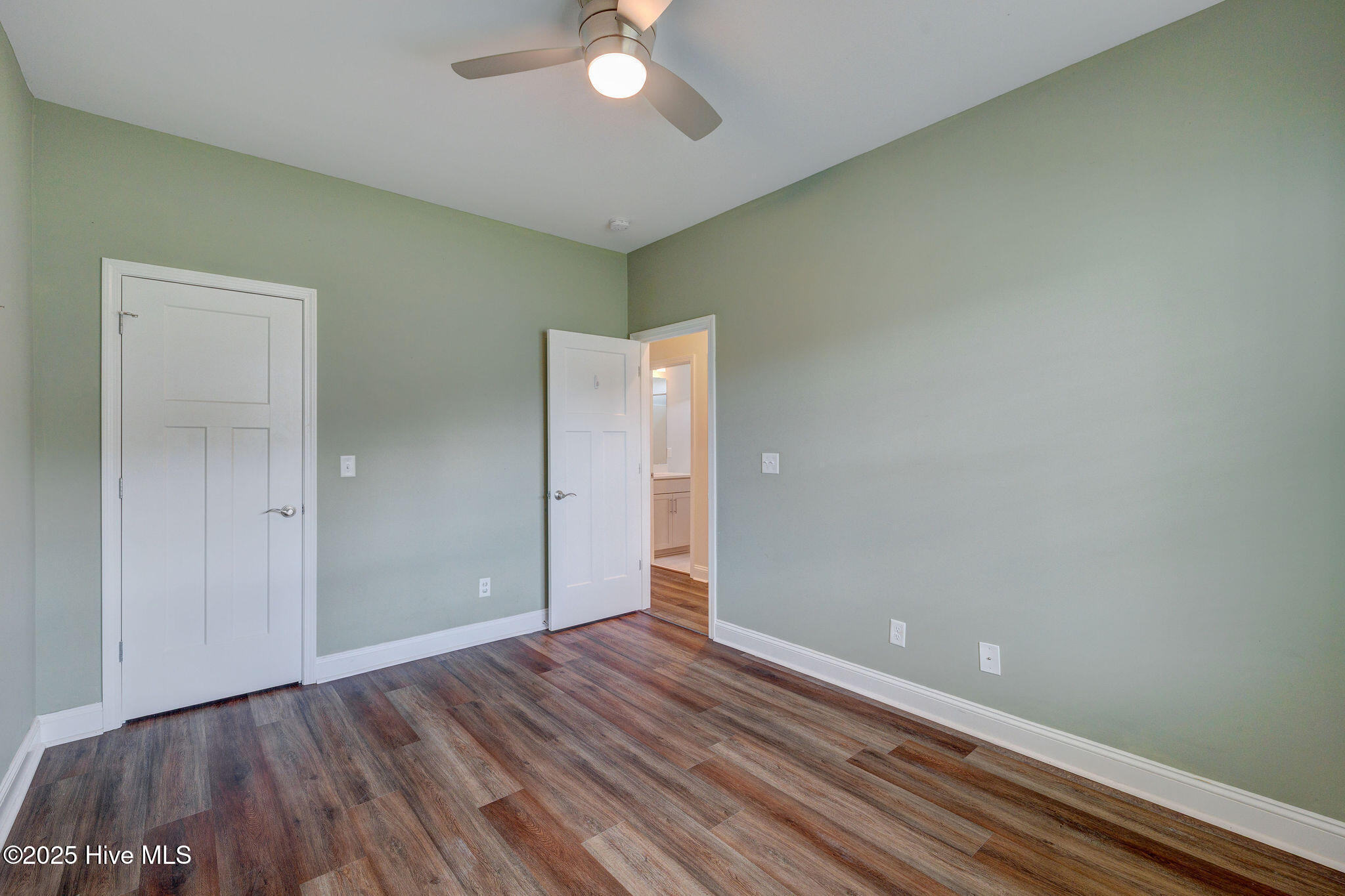 4221 Bow Spray Lane