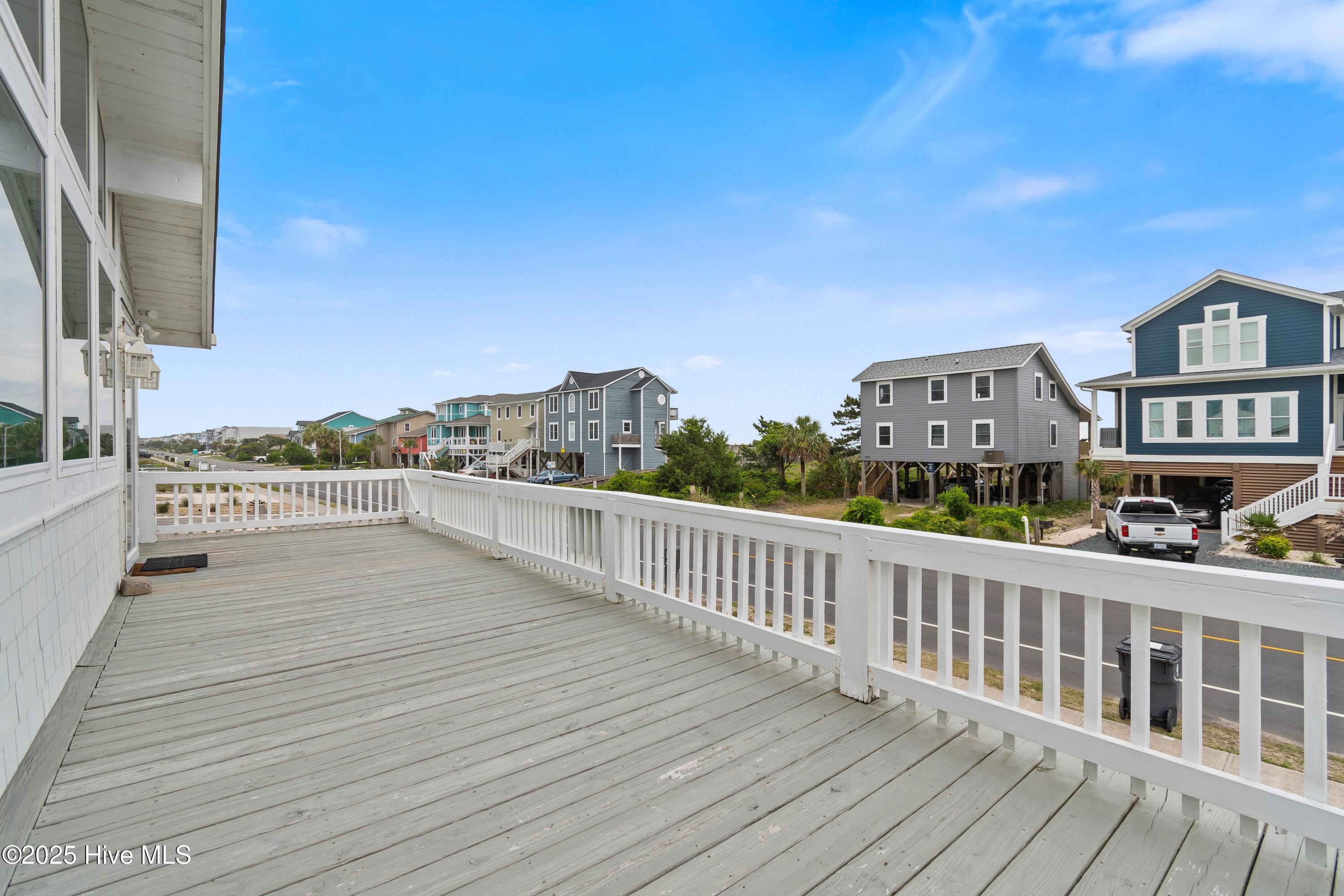 1024 Ocean Boulevard W