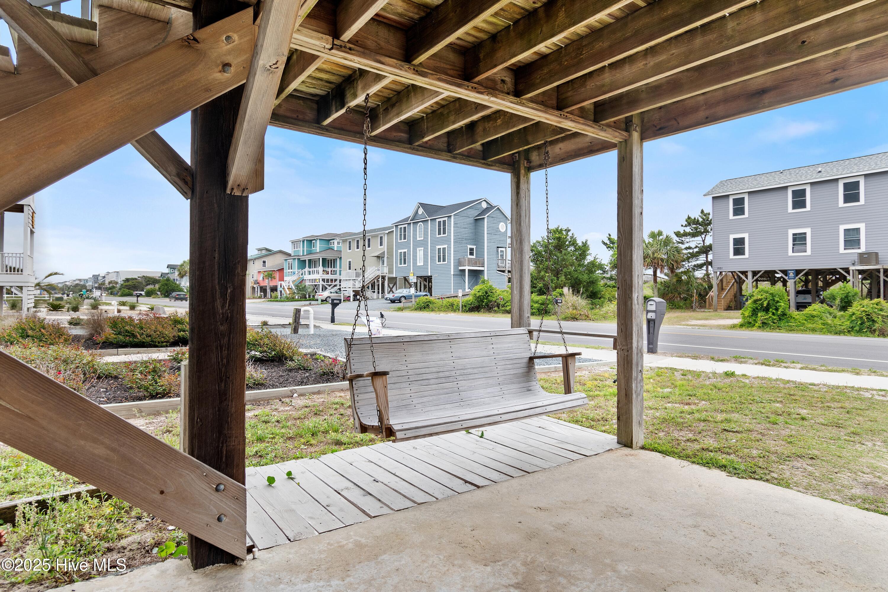 1024 Ocean Boulevard W