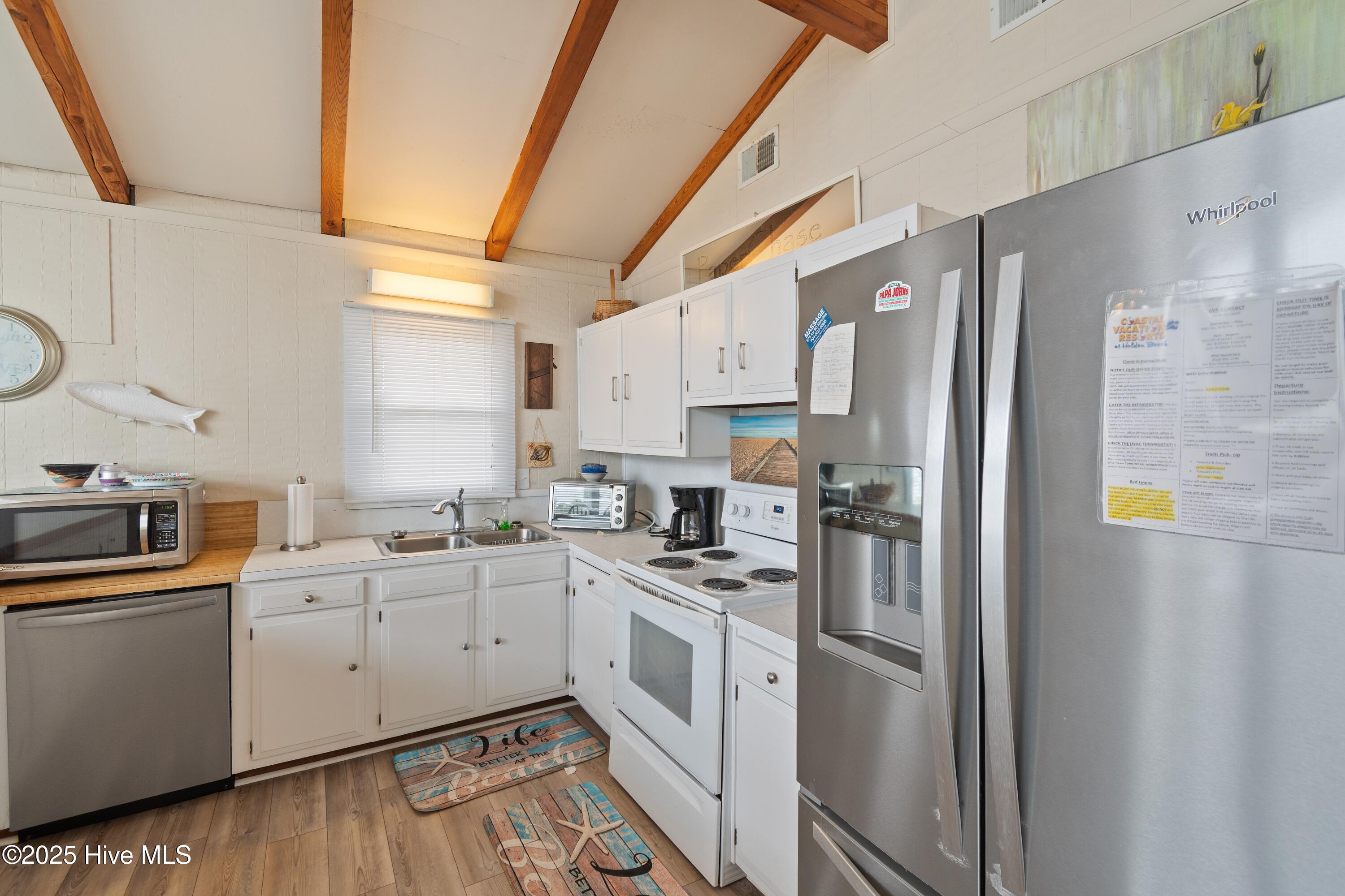 1024 Ocean Boulevard W