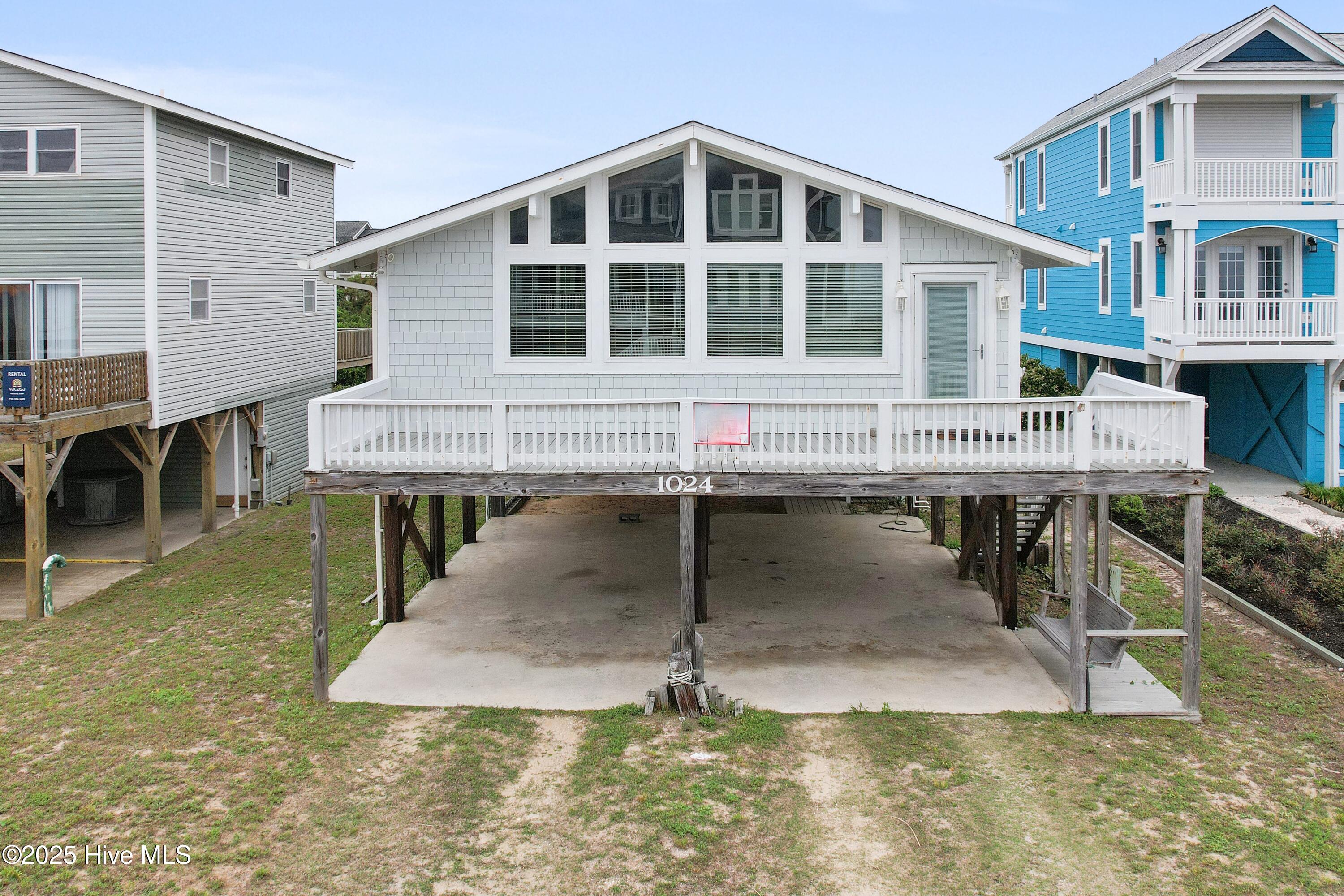 1024 Ocean Boulevard W