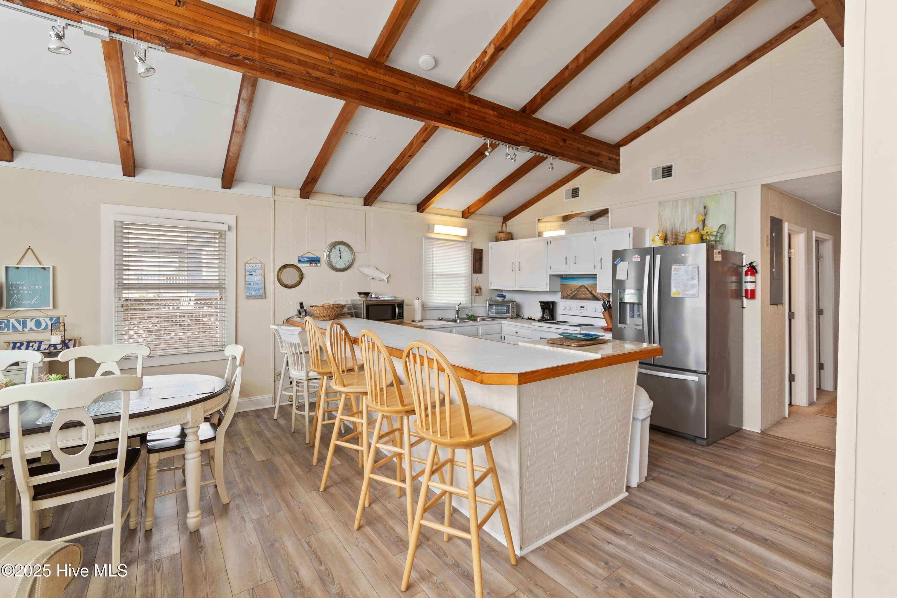 1024 Ocean Boulevard W