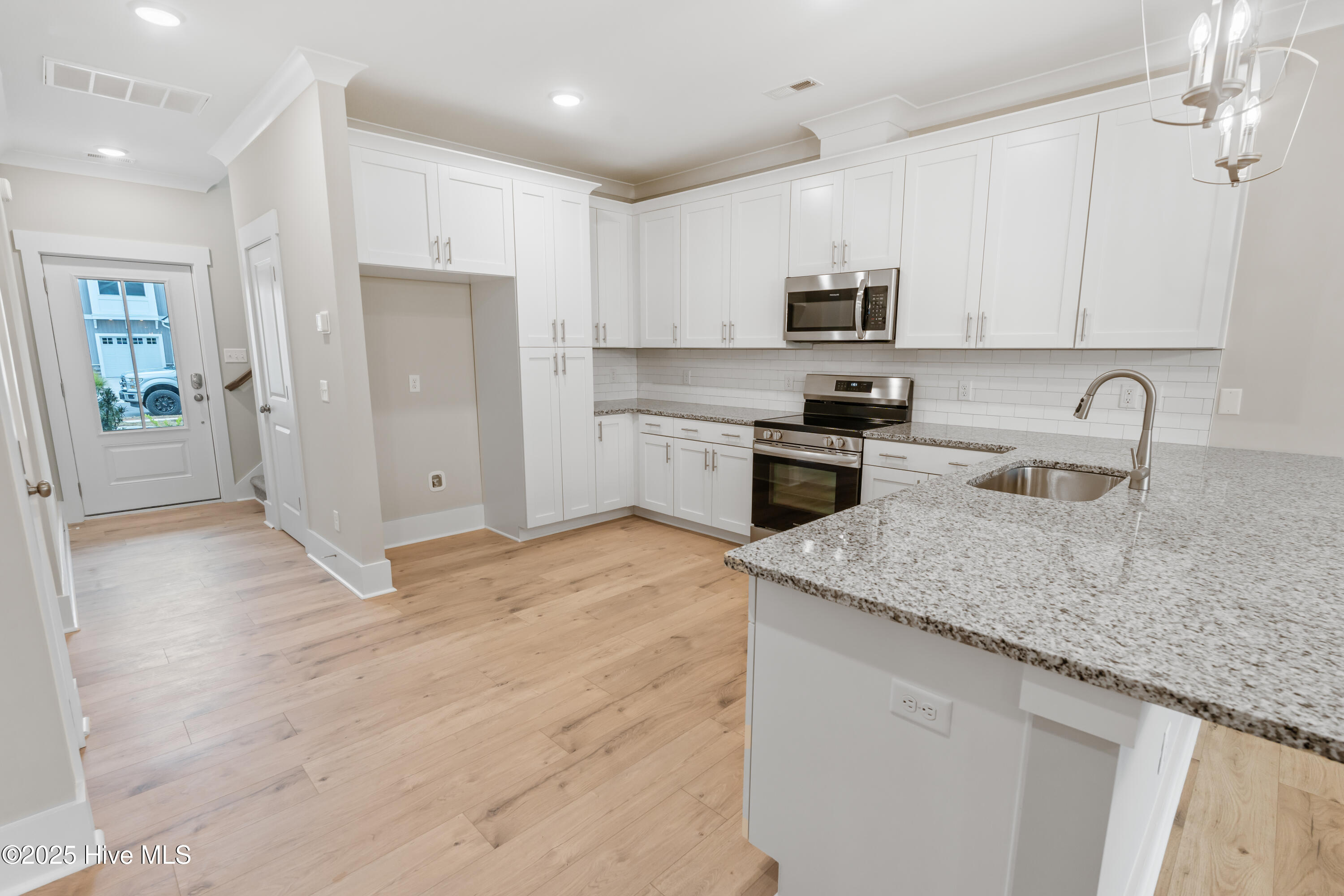 7437 Springwater Drive