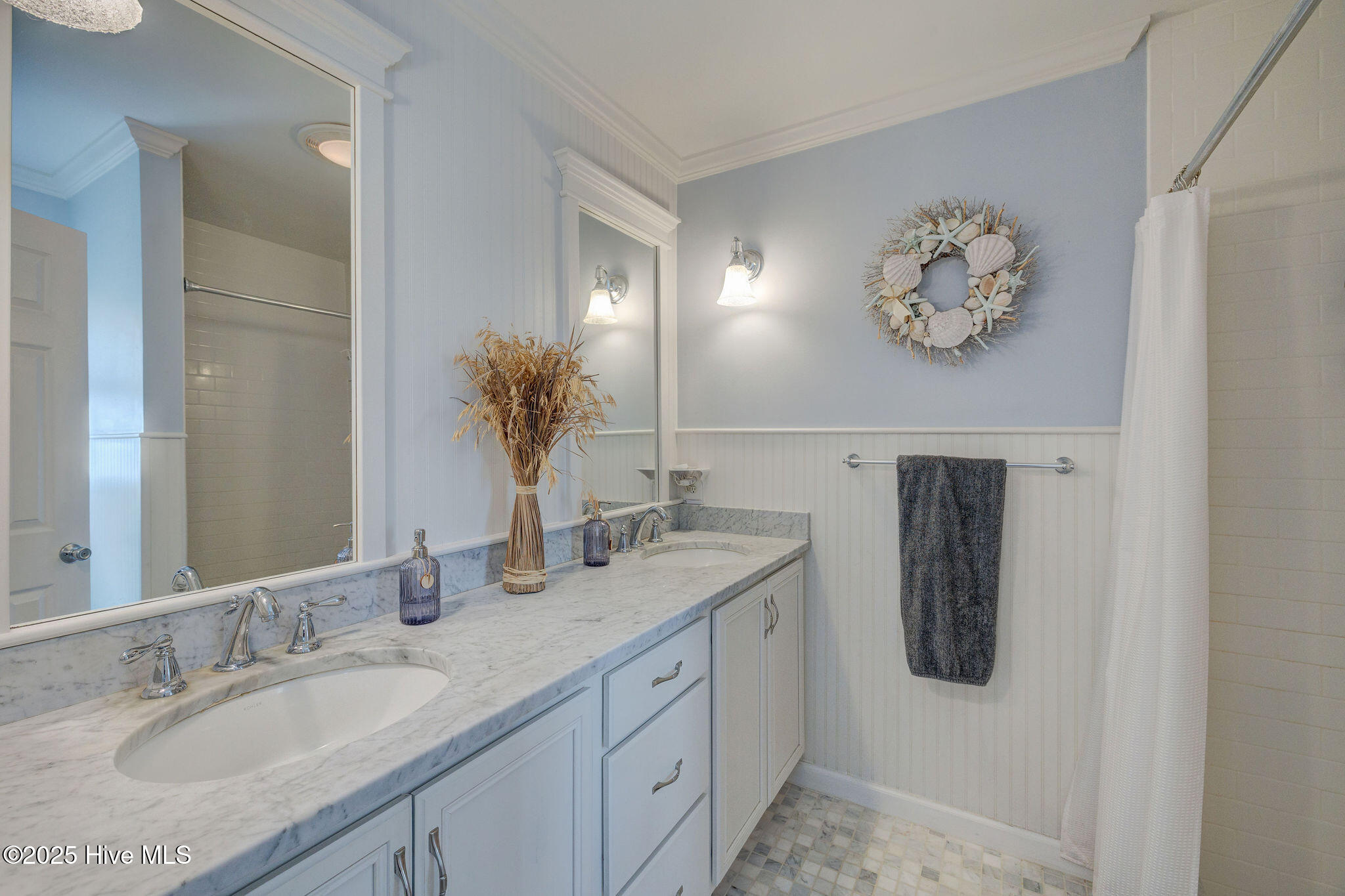 927 Riptide Lane