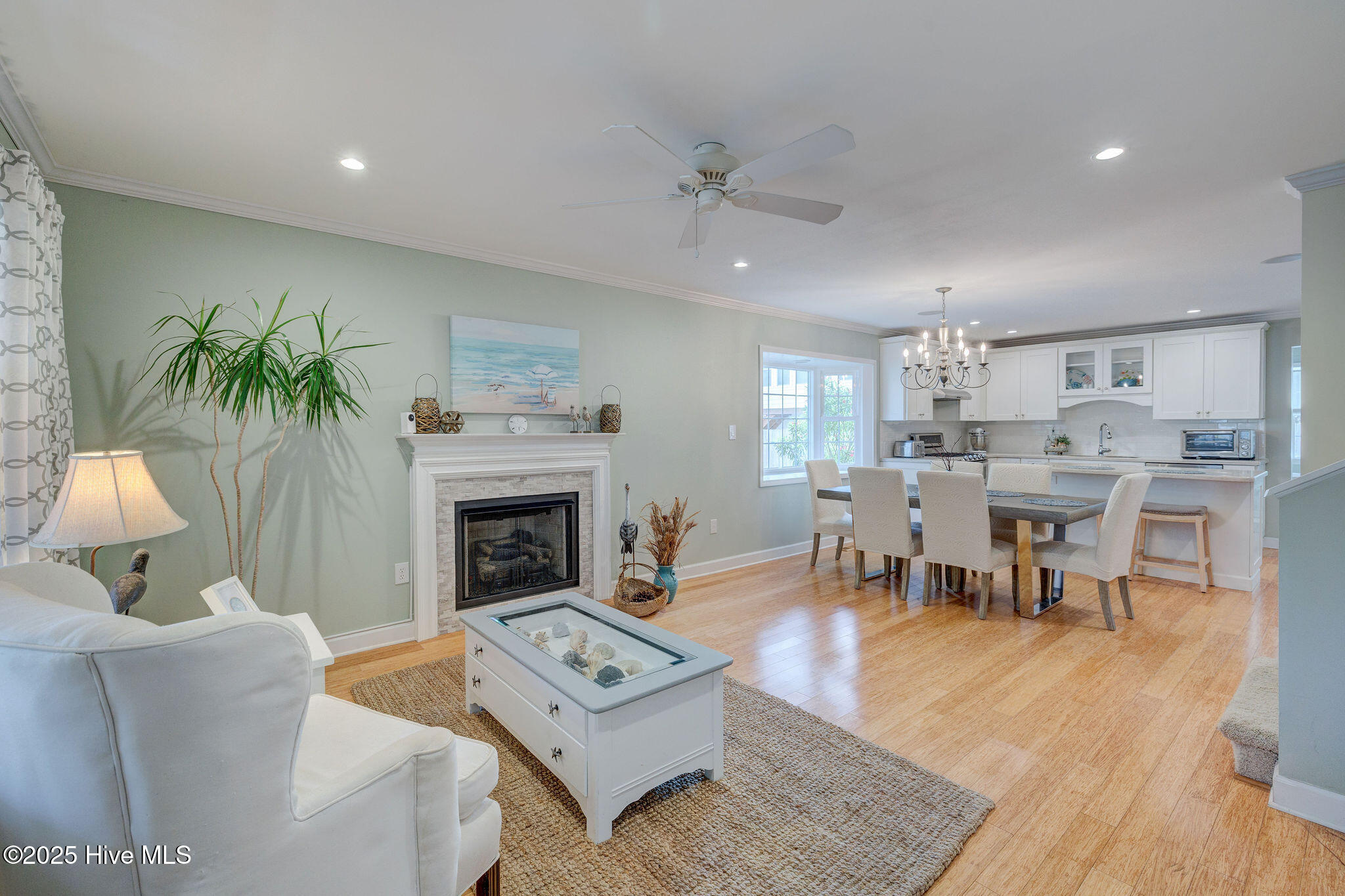 927 Riptide Lane