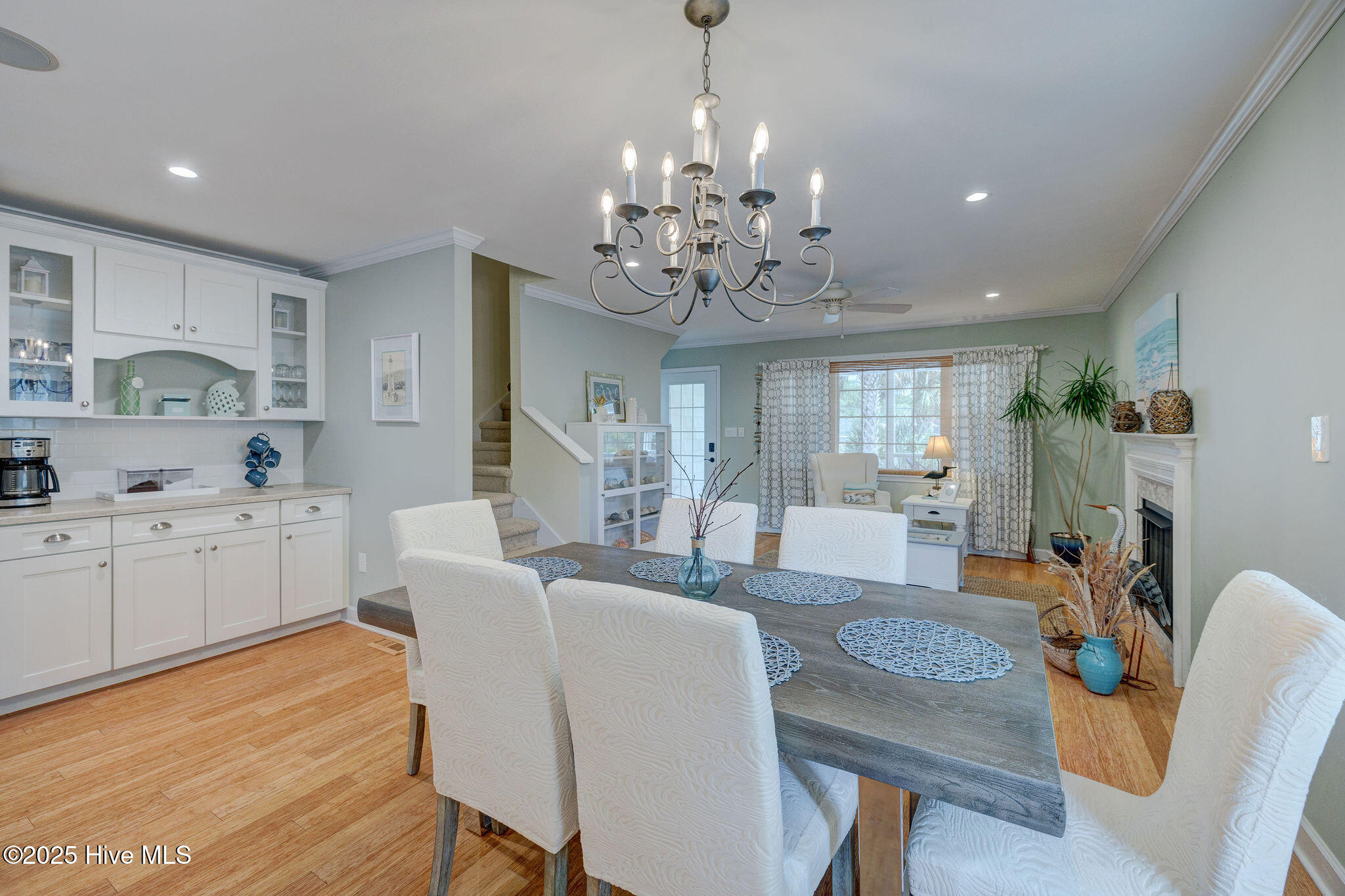 927 Riptide Lane