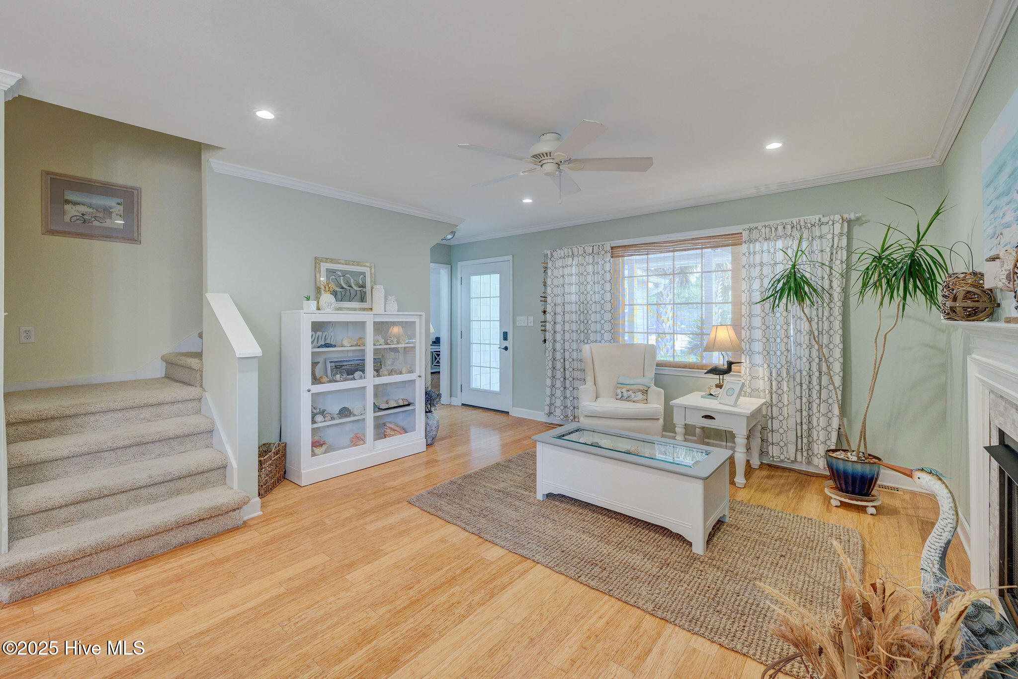 927 Riptide Lane