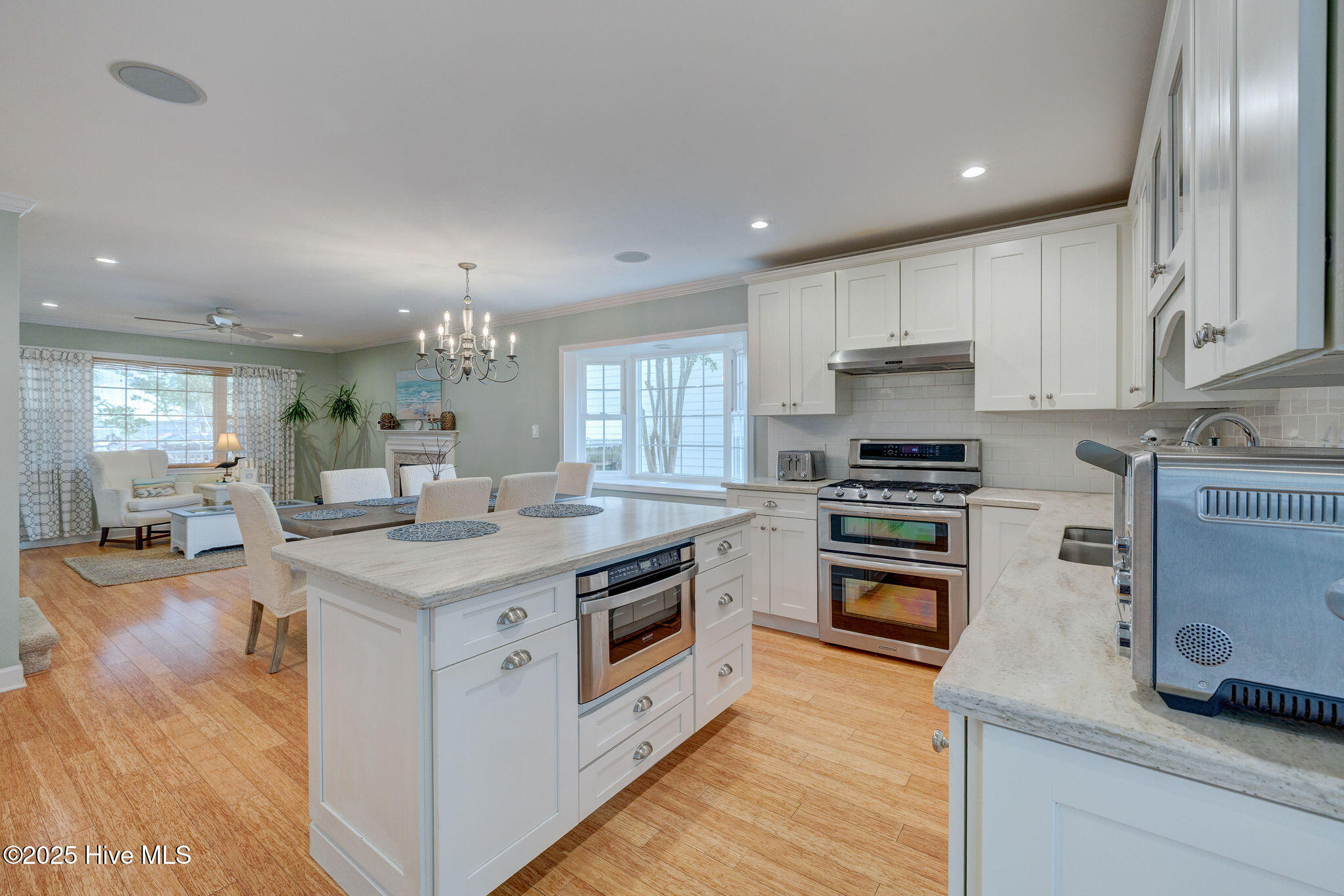 927 Riptide Lane