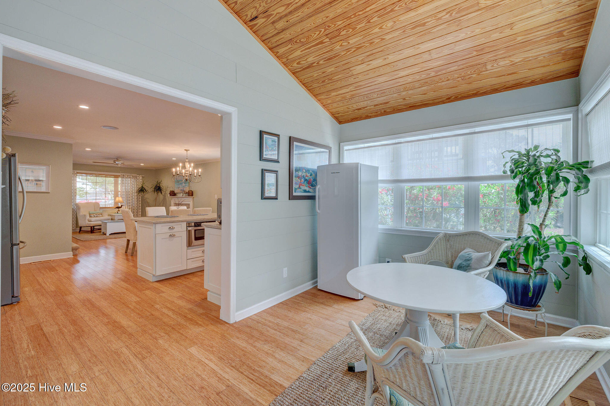 927 Riptide Lane