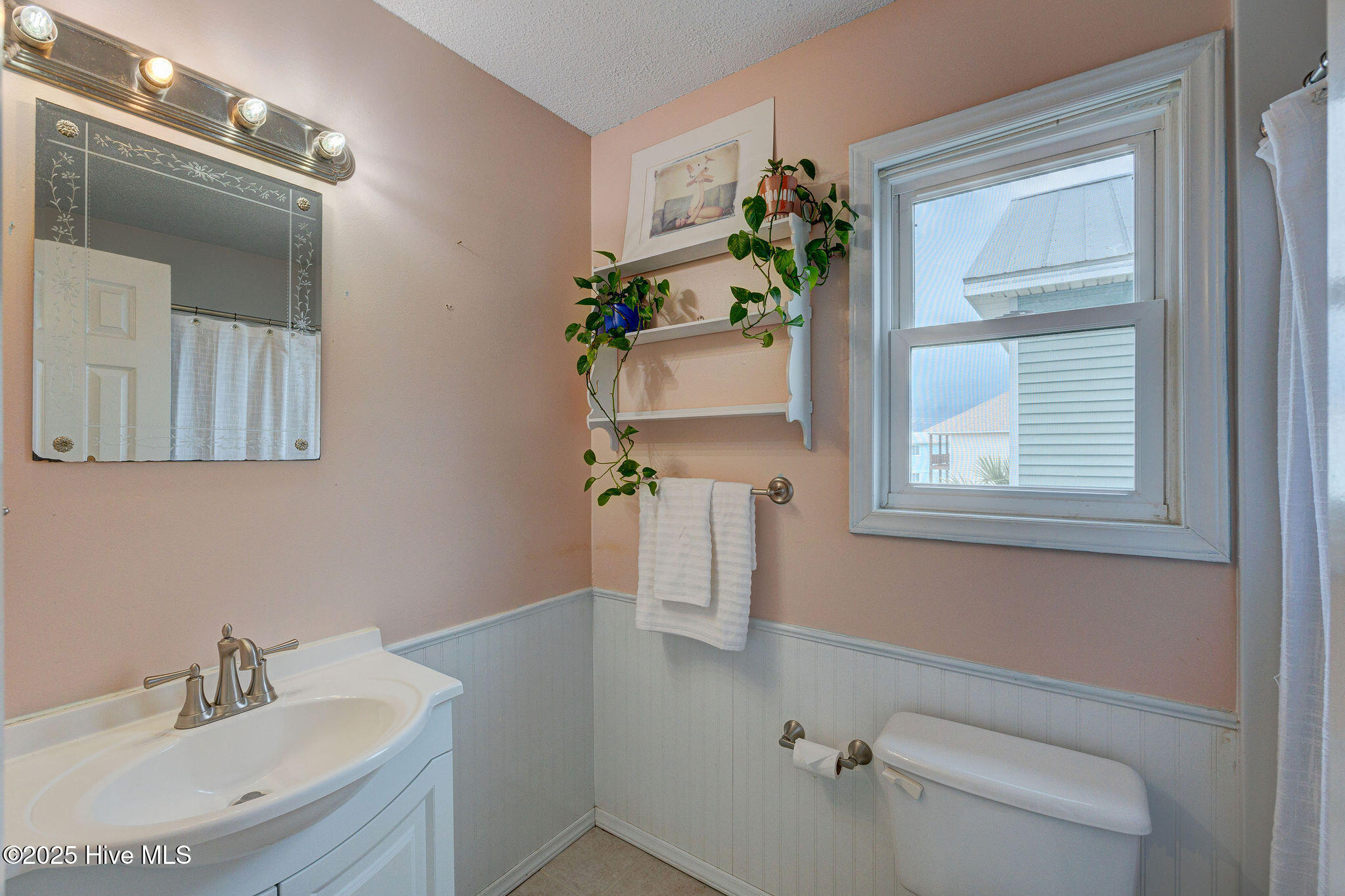 909 Carolina Beach Avenue N Unit 2b