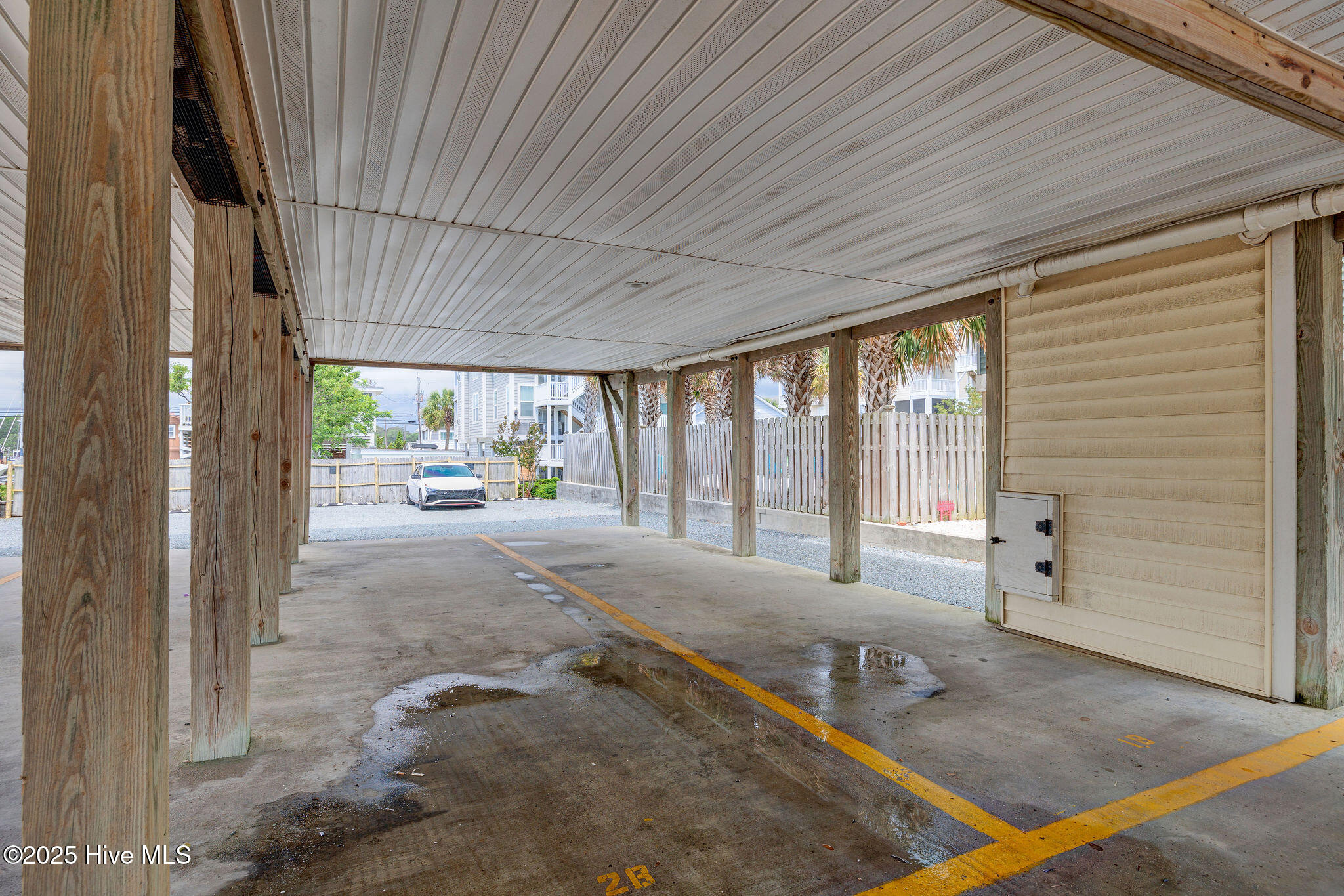 909 Carolina Beach Avenue N Unit 2b