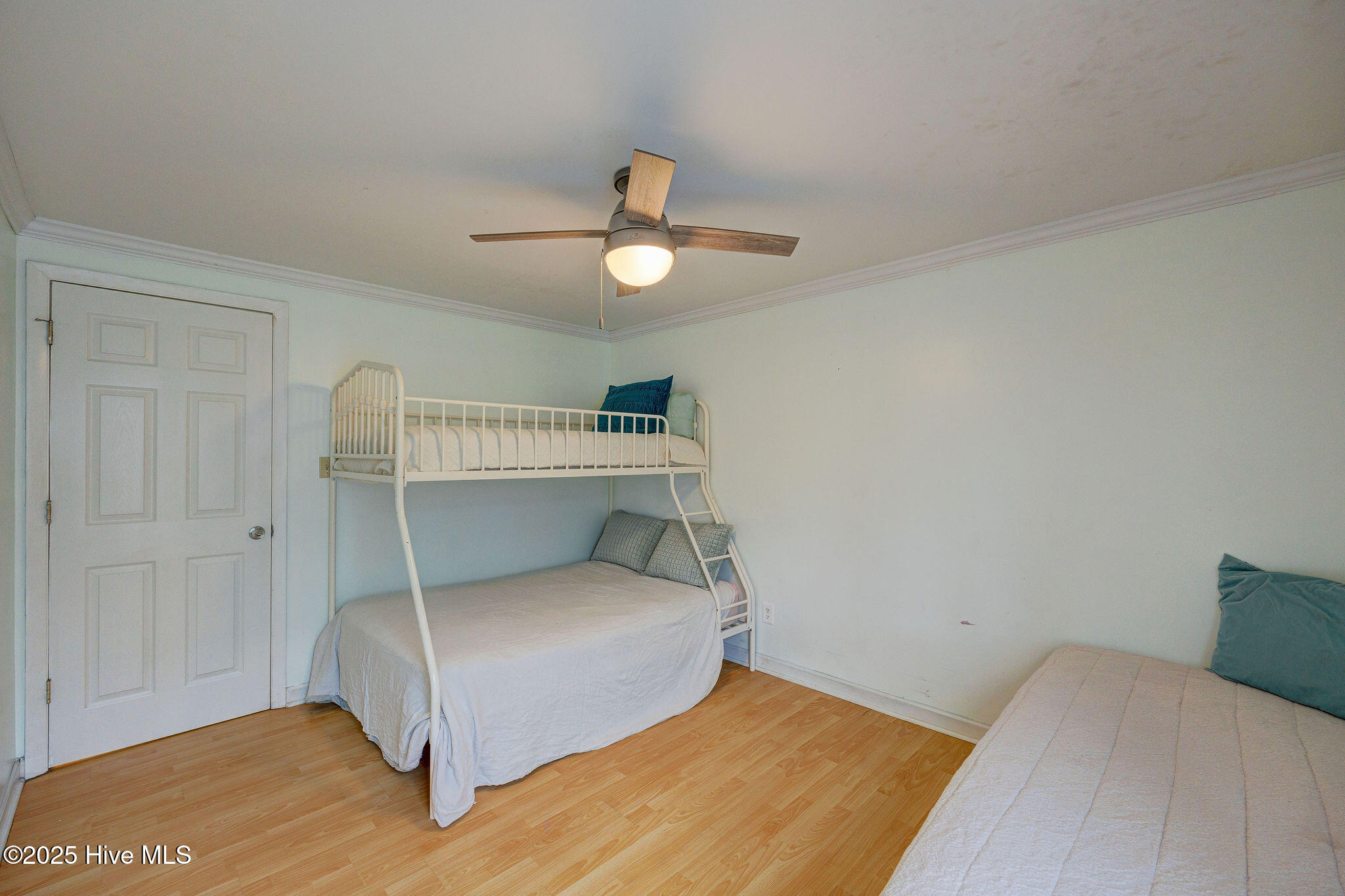 909 Carolina Beach Avenue N Unit 2b