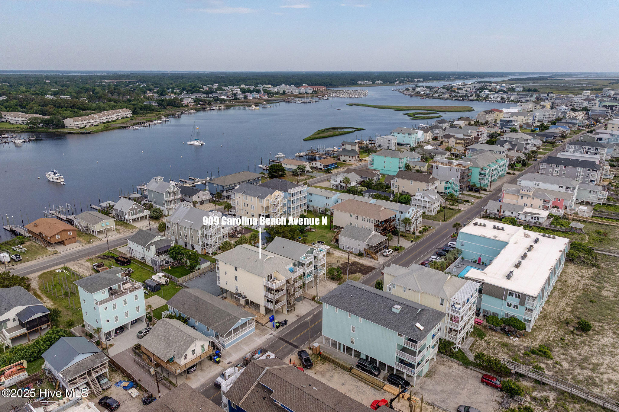 909 Carolina Beach Avenue N Unit 2b