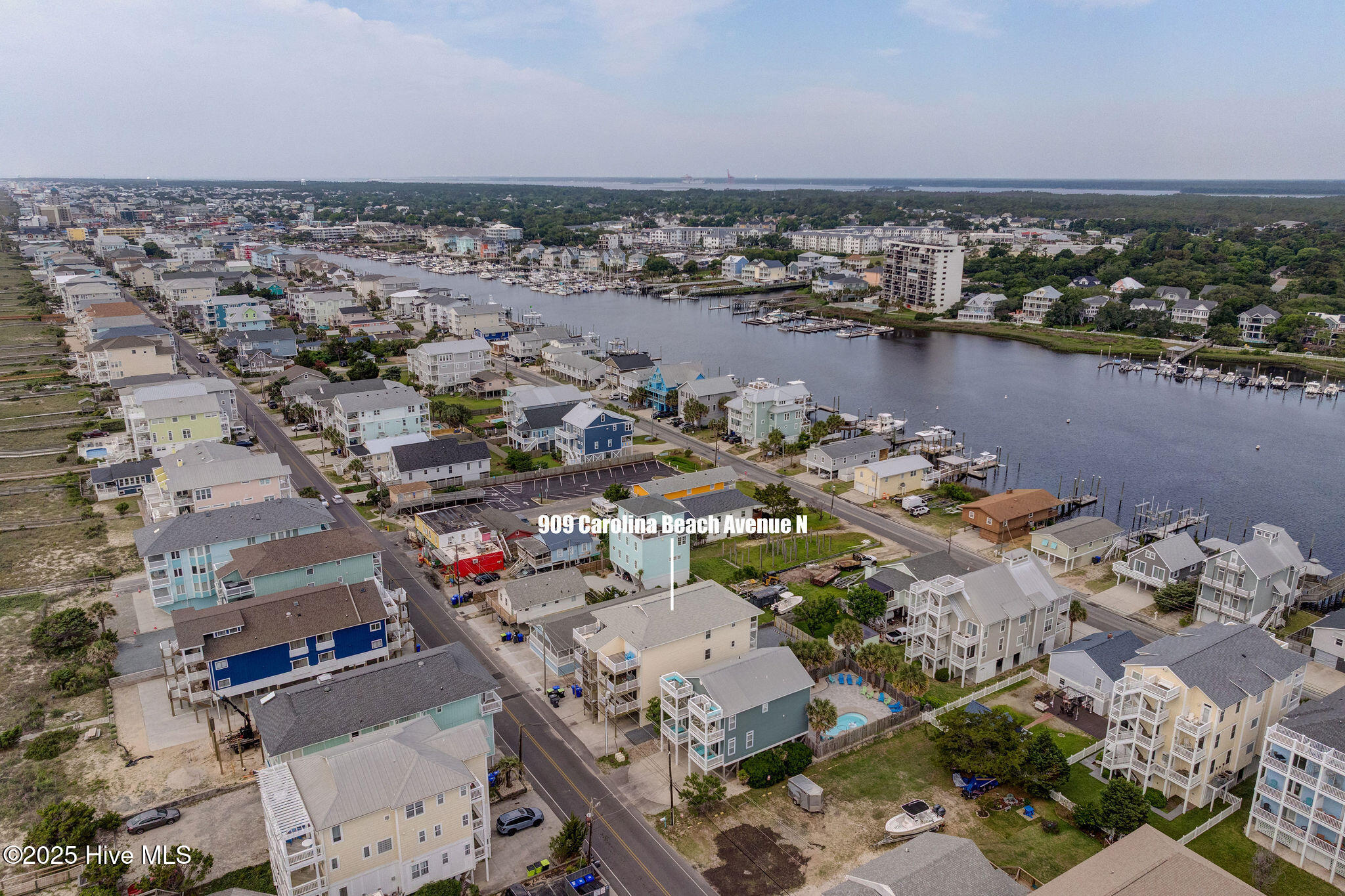 909 Carolina Beach Avenue N Unit 2b