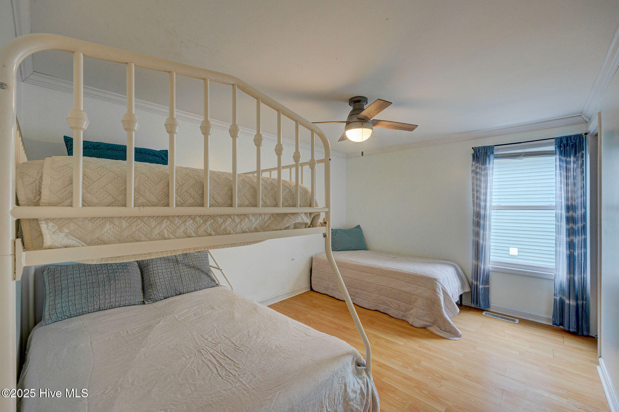 909 Carolina Beach Avenue N Unit 2b