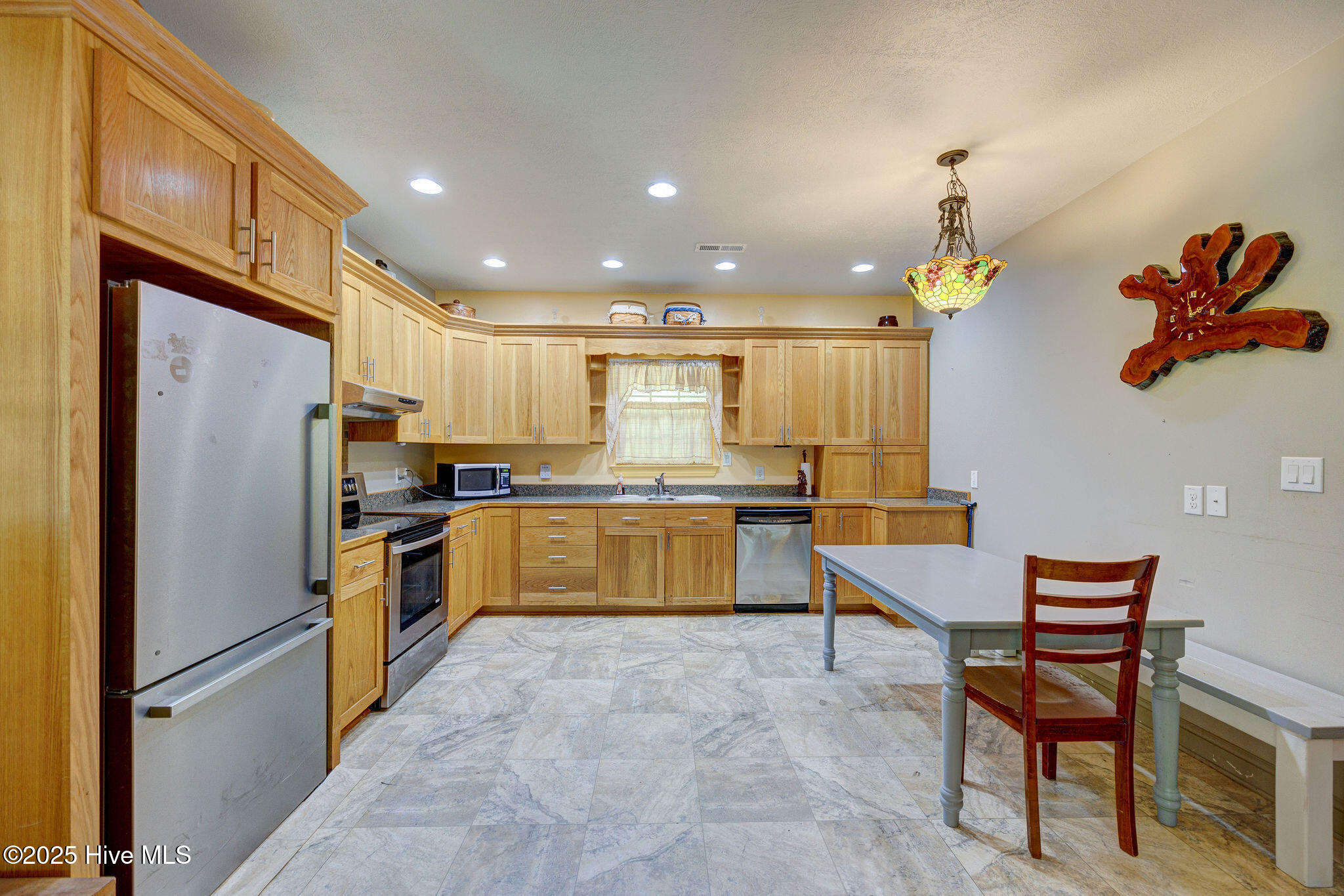 550 Beaver Ridge Drive