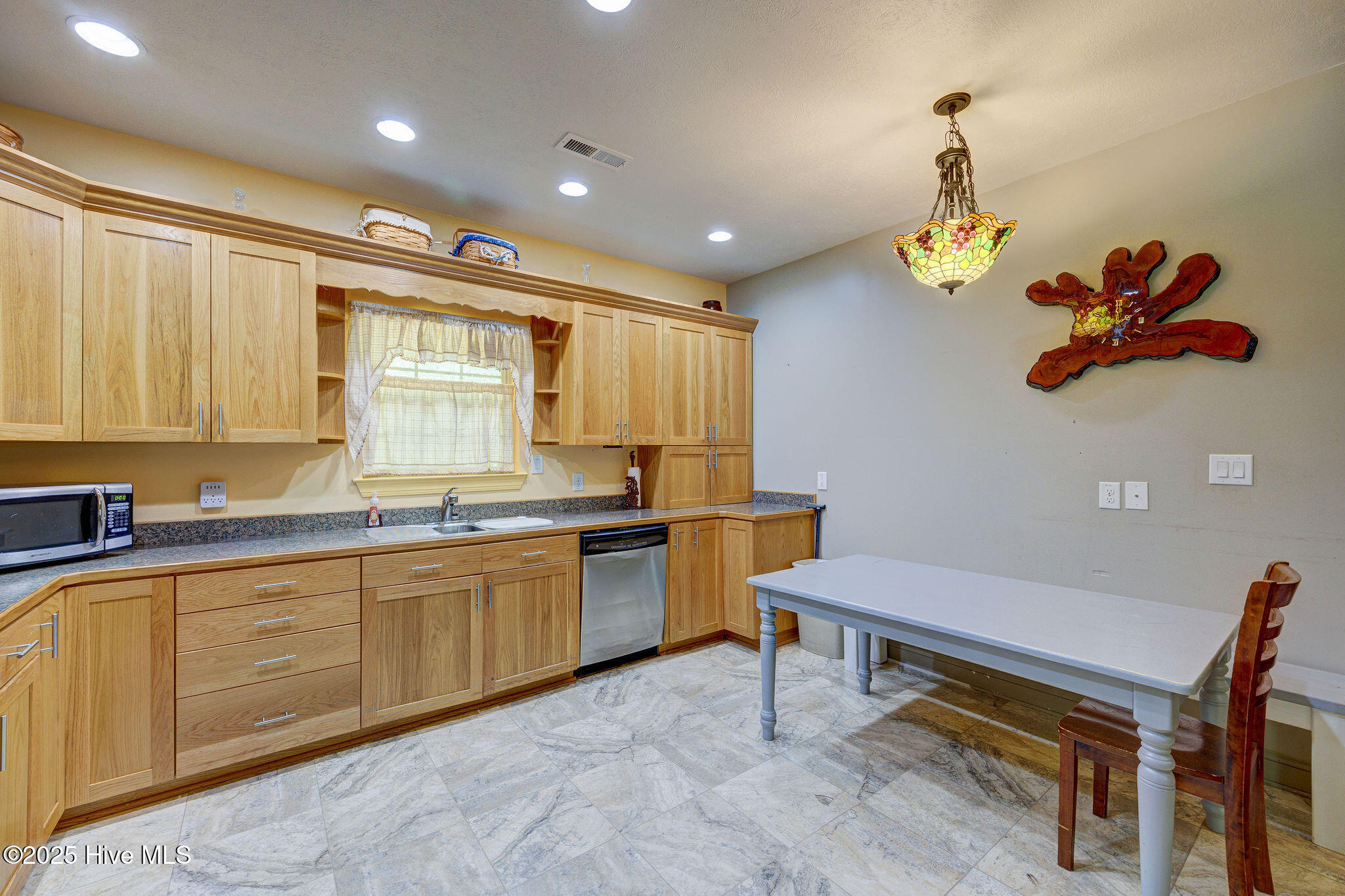 550 Beaver Ridge Drive