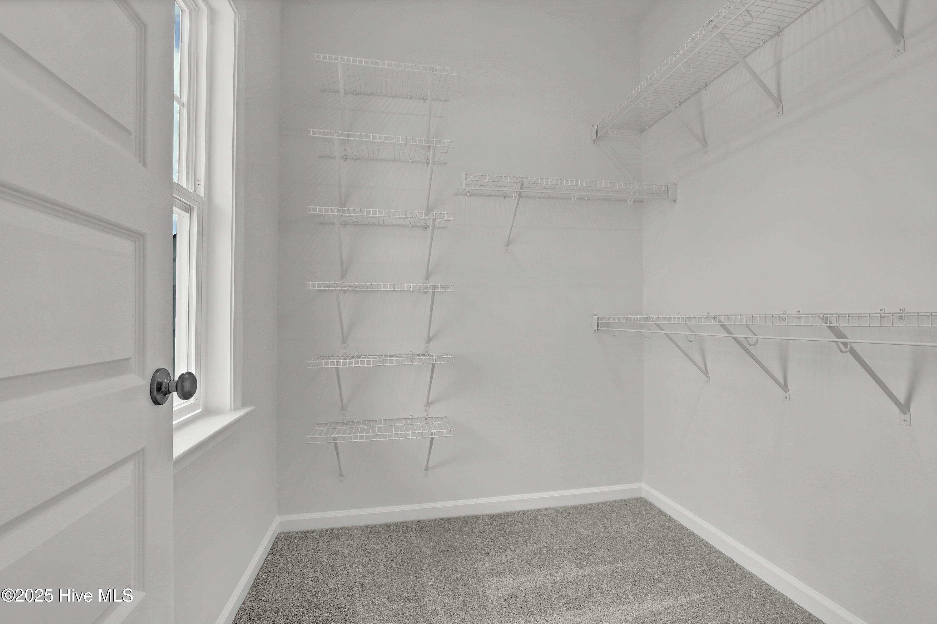 230 Planters Walk
