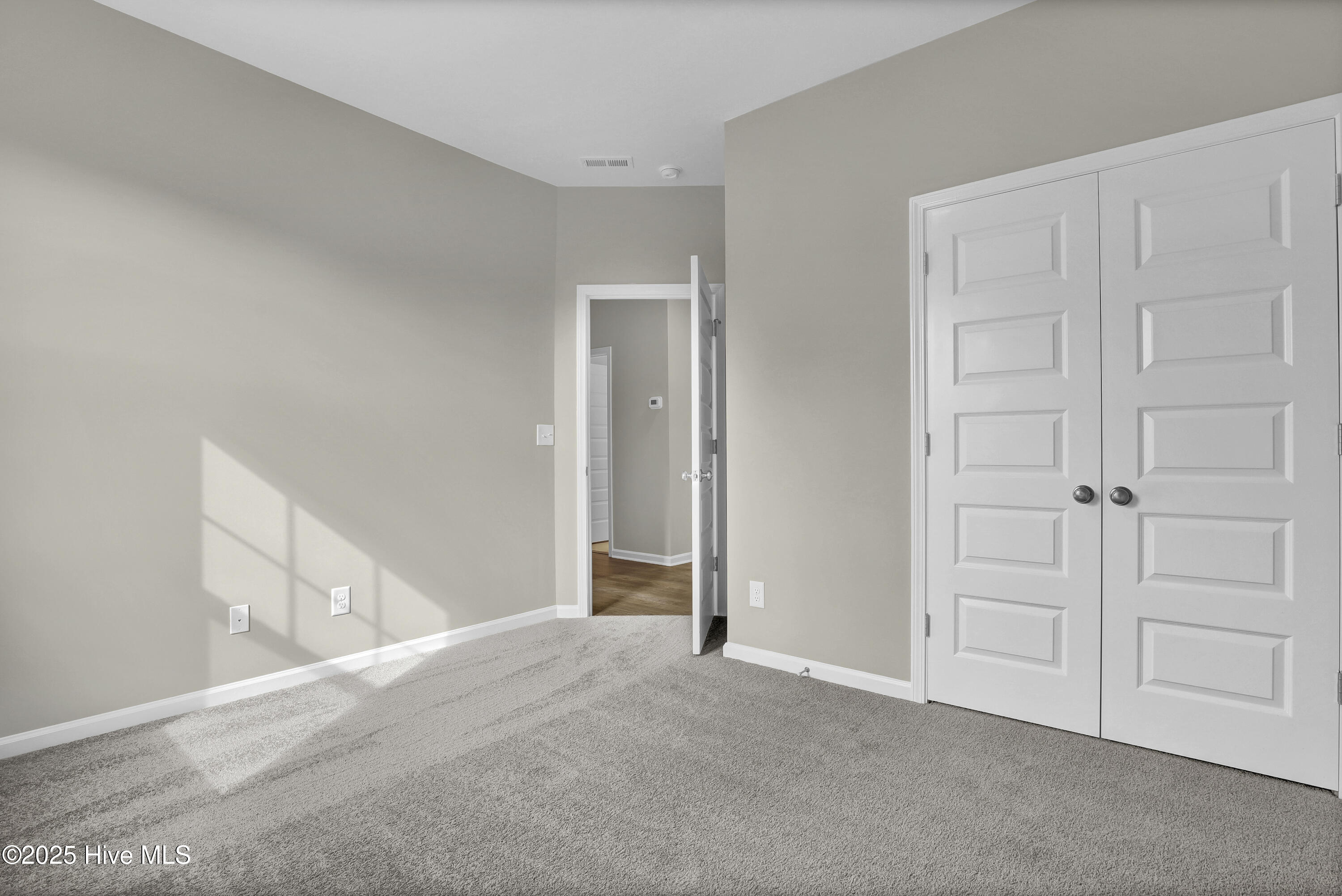 230 Planters Walk