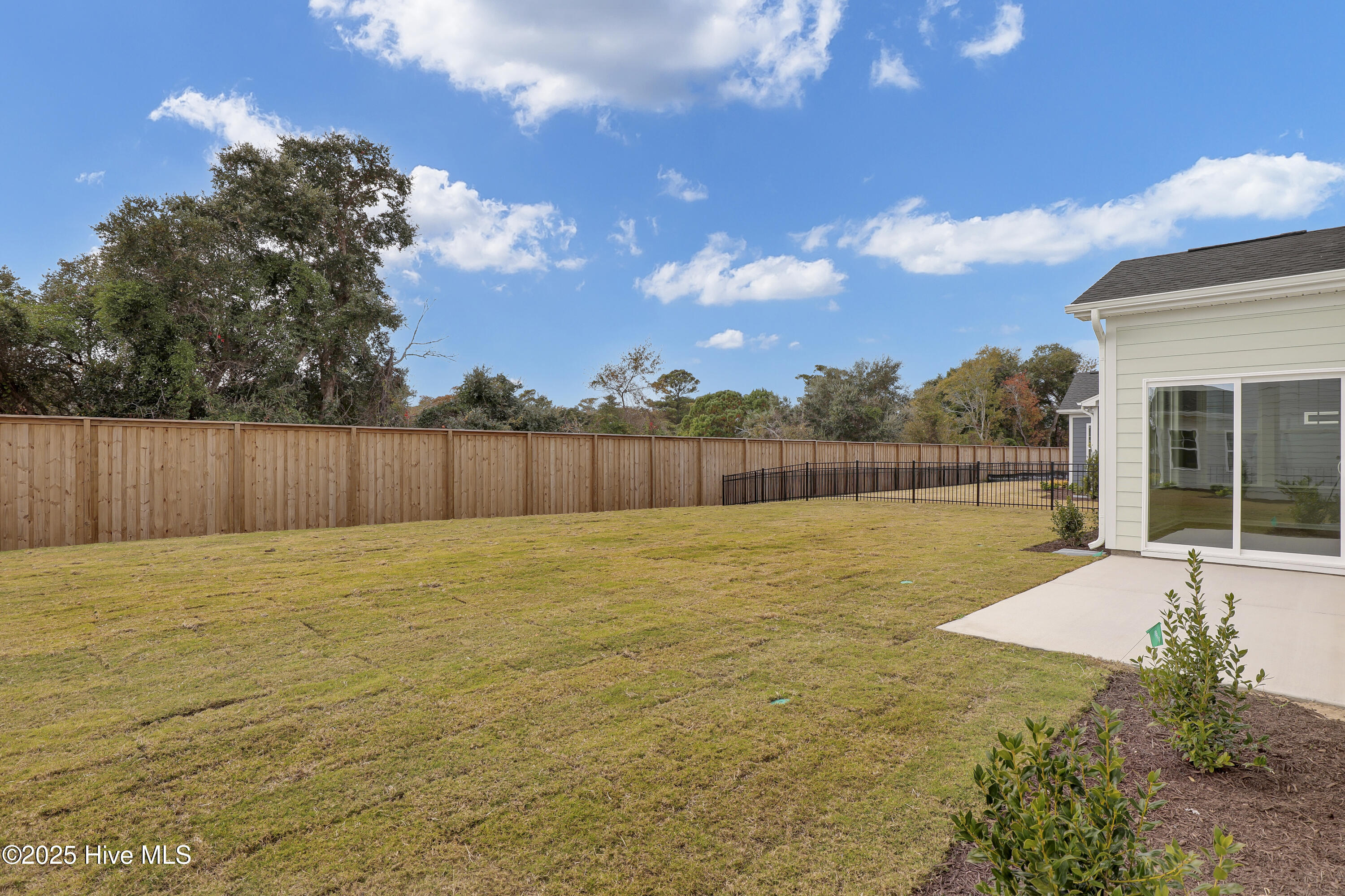 230 Planters Walk