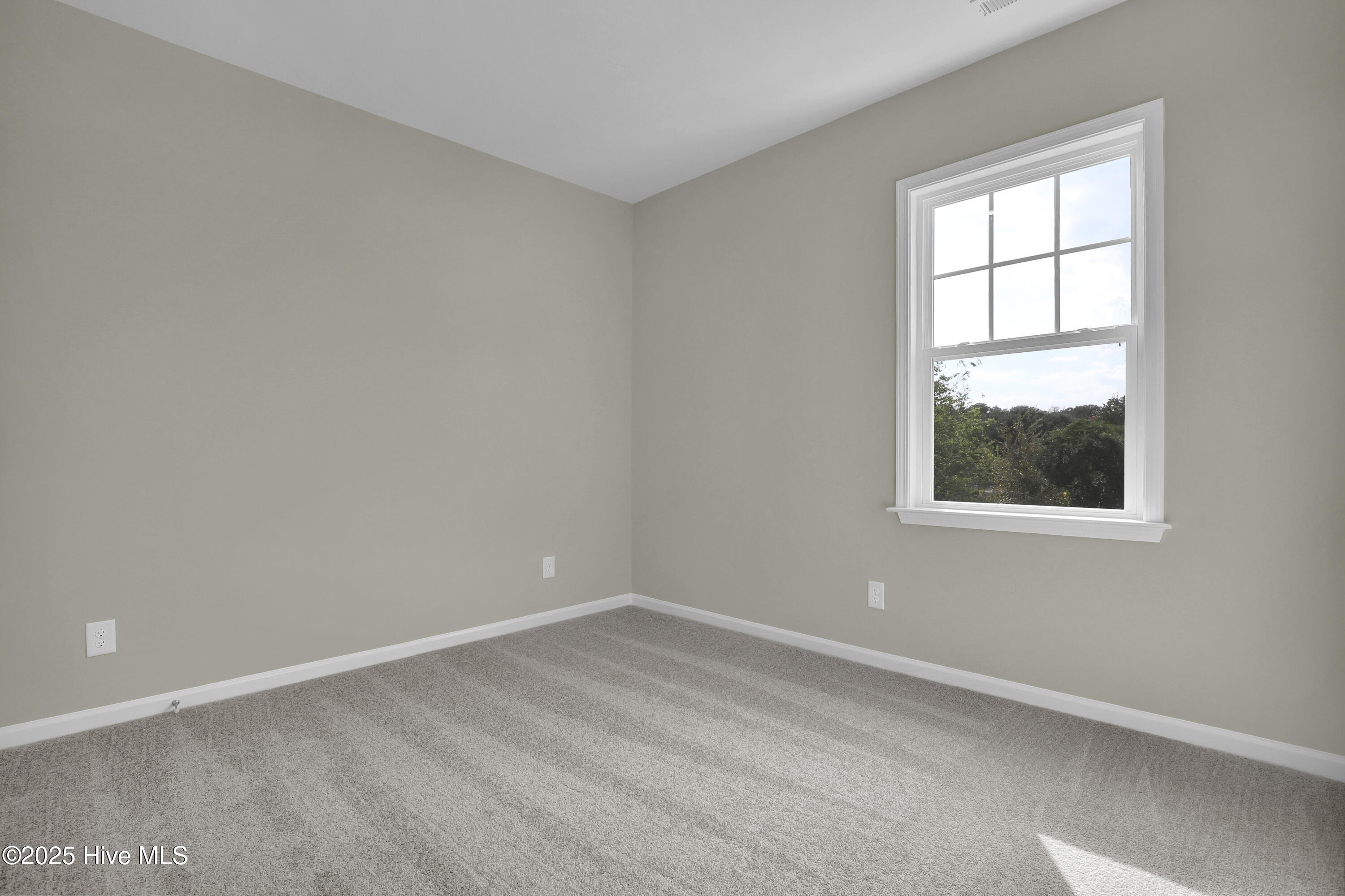 230 Planters Walk