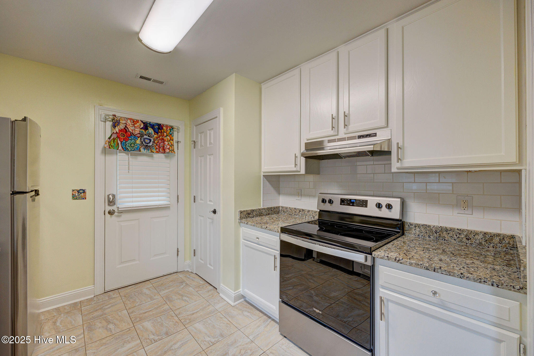 212 S 11th Street