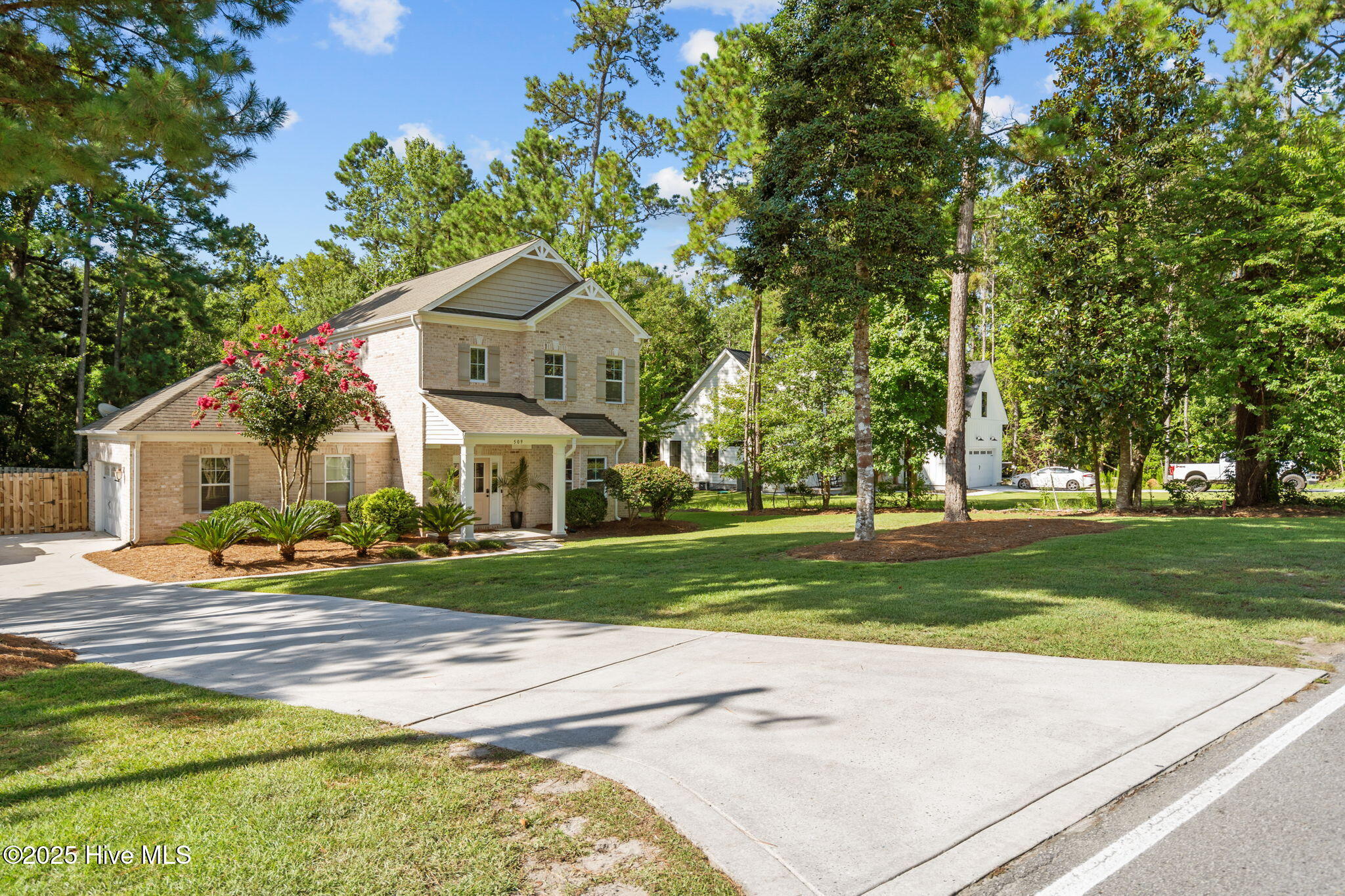 509 Center Drive
