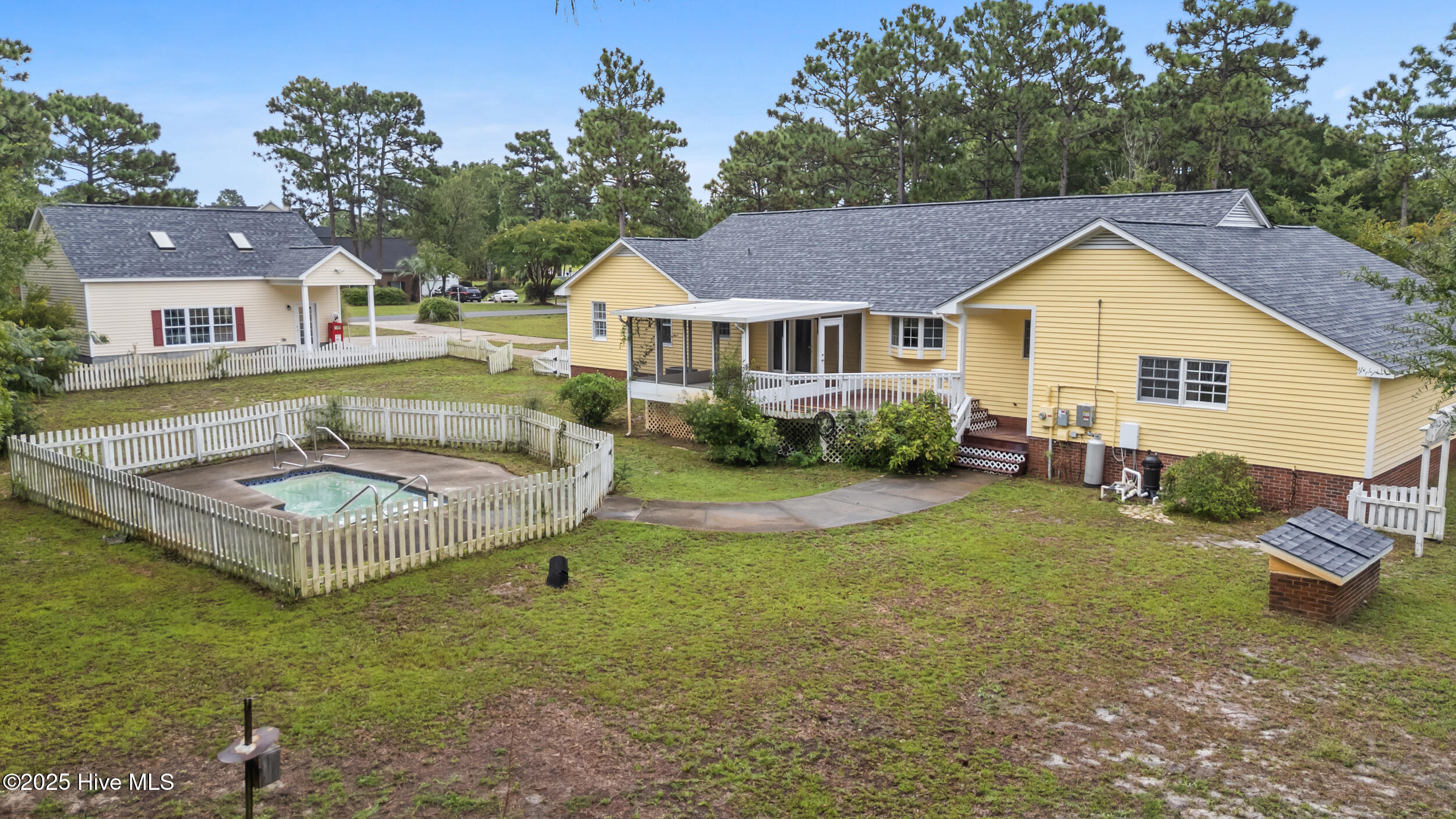 123 Royal Fern Road
