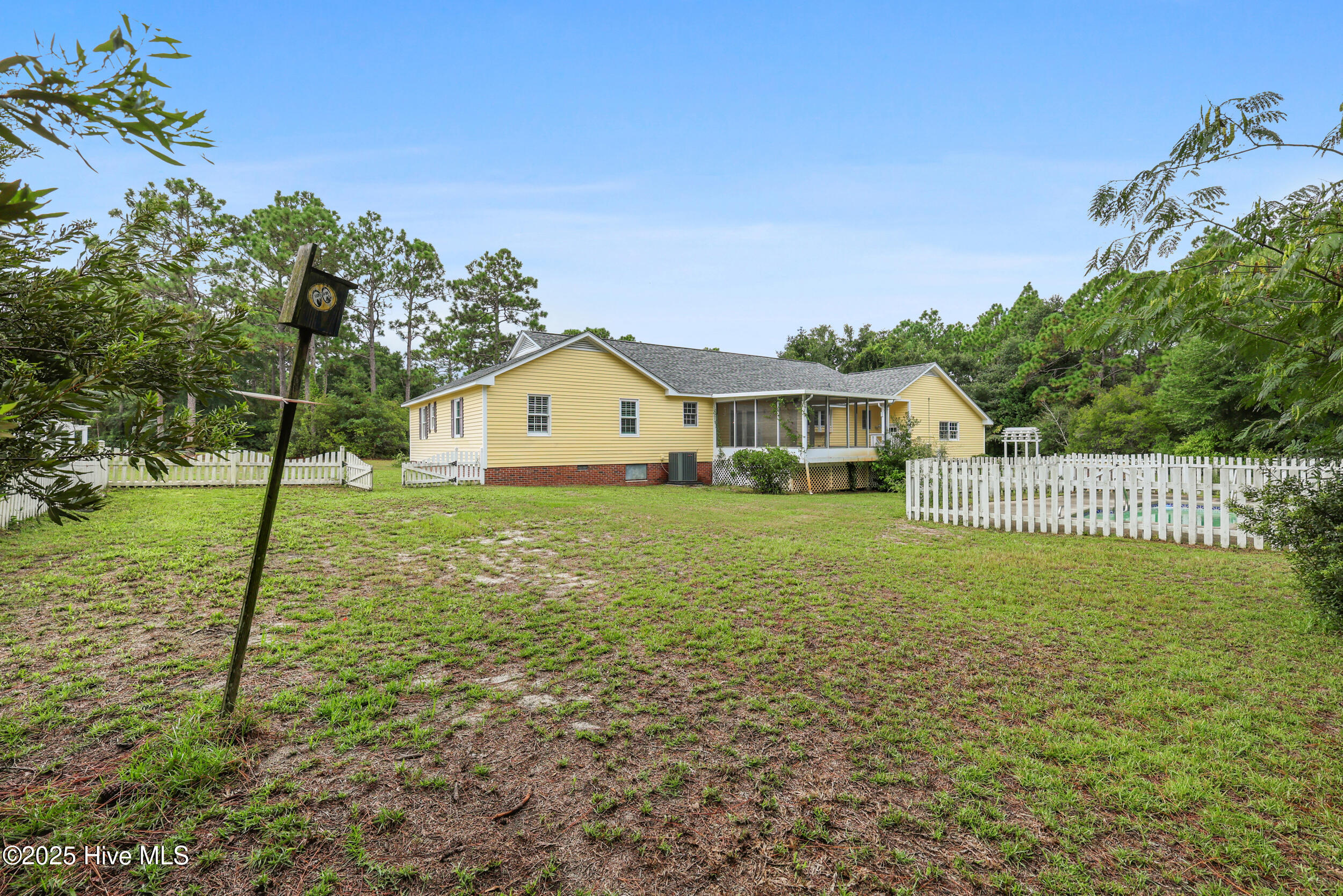 123 Royal Fern Road