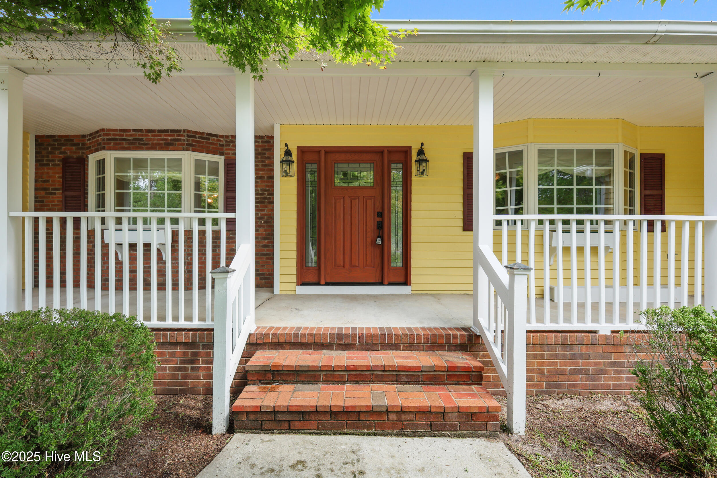 123 Royal Fern Road