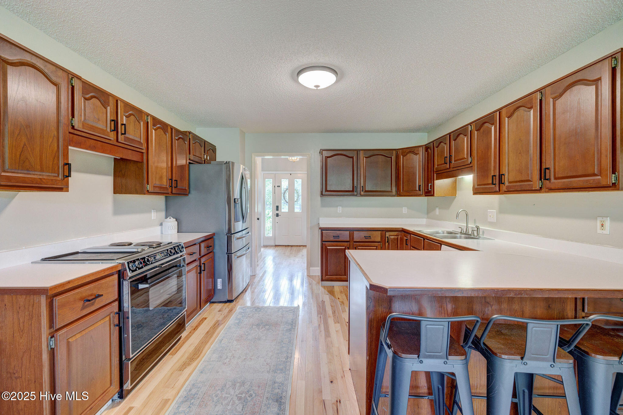 202 Golf Terrace Court