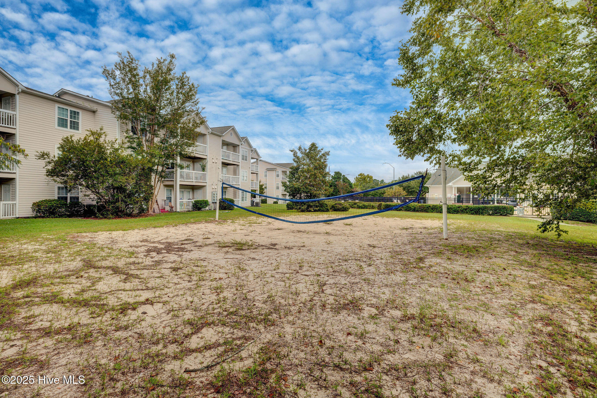 902 Litchfield Way K