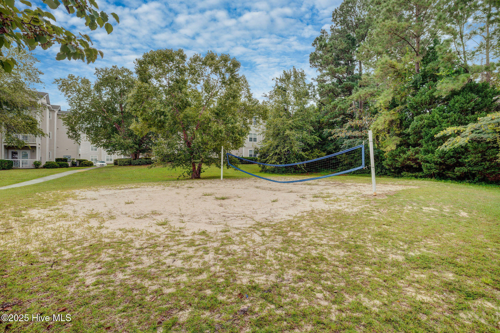 902 Litchfield Way K