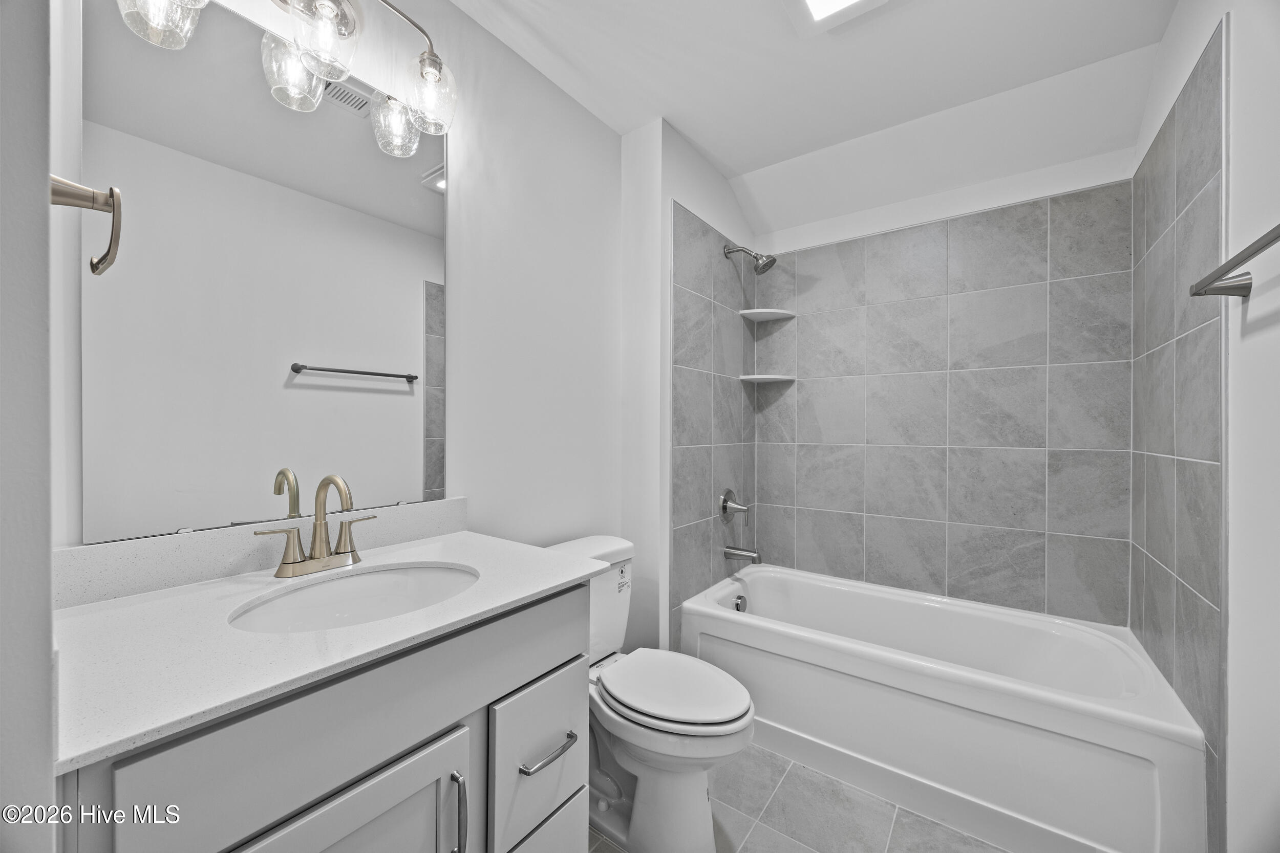 4008 Smoked Maple Drive 62