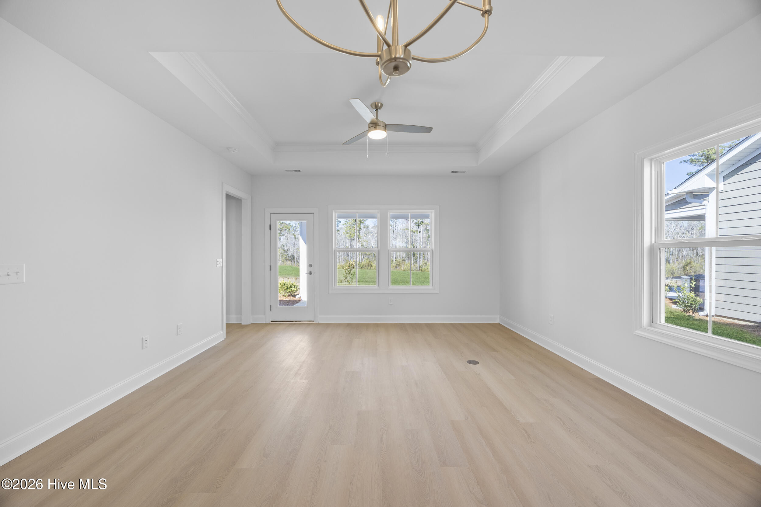 4008 Smoked Maple Drive 62
