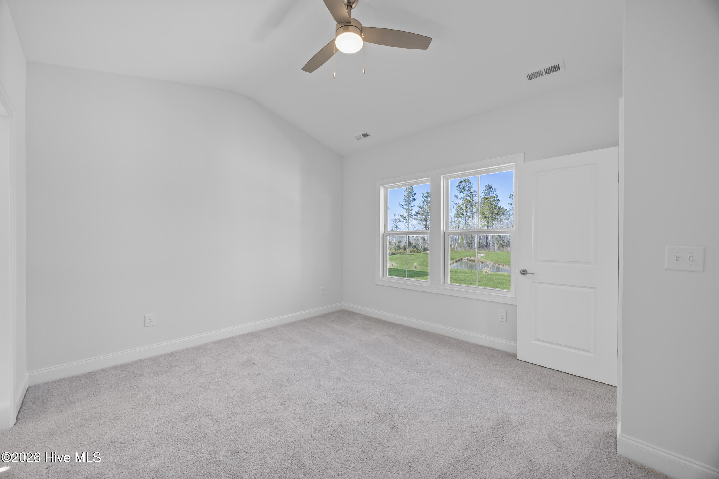 4008 Smoked Maple Drive 62