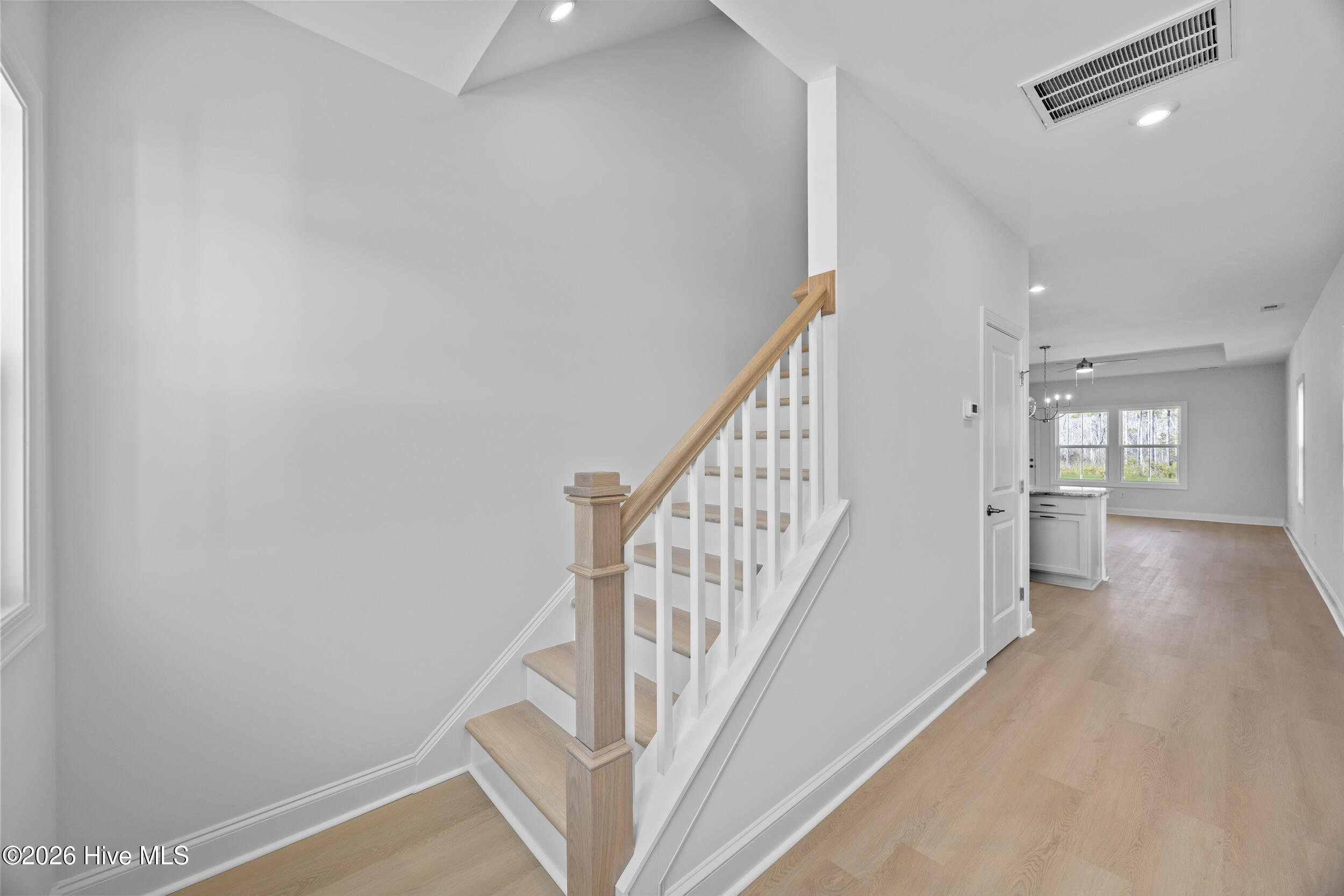 4008 Smoked Maple Drive 62