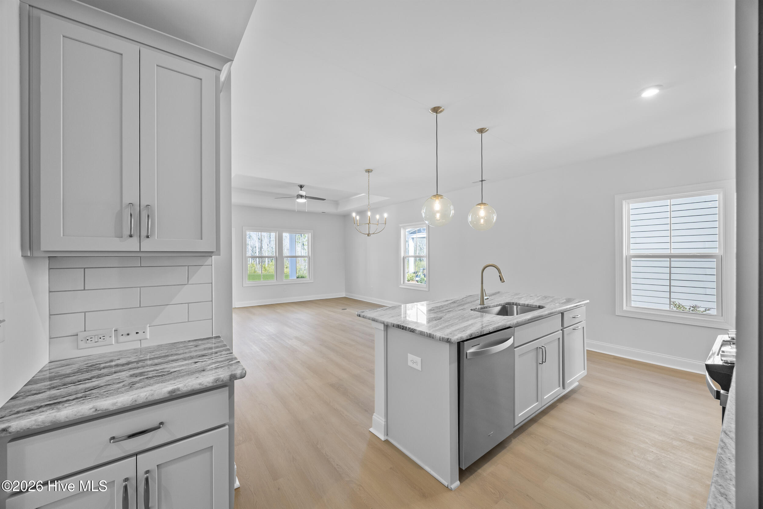 4008 Smoked Maple Drive 62