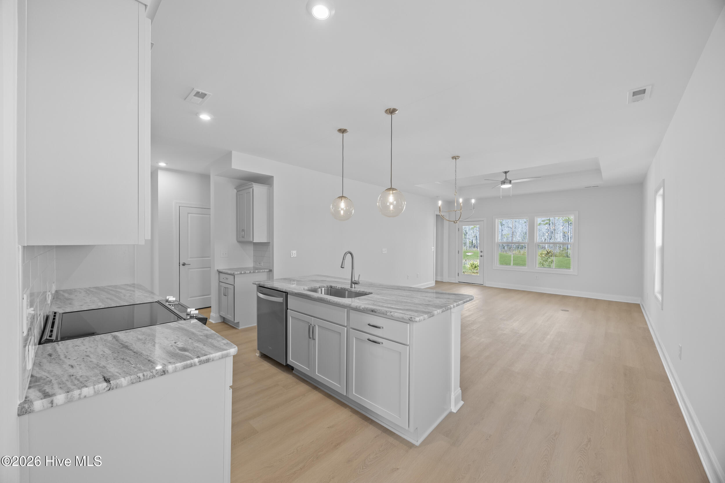 4008 Smoked Maple Drive 62