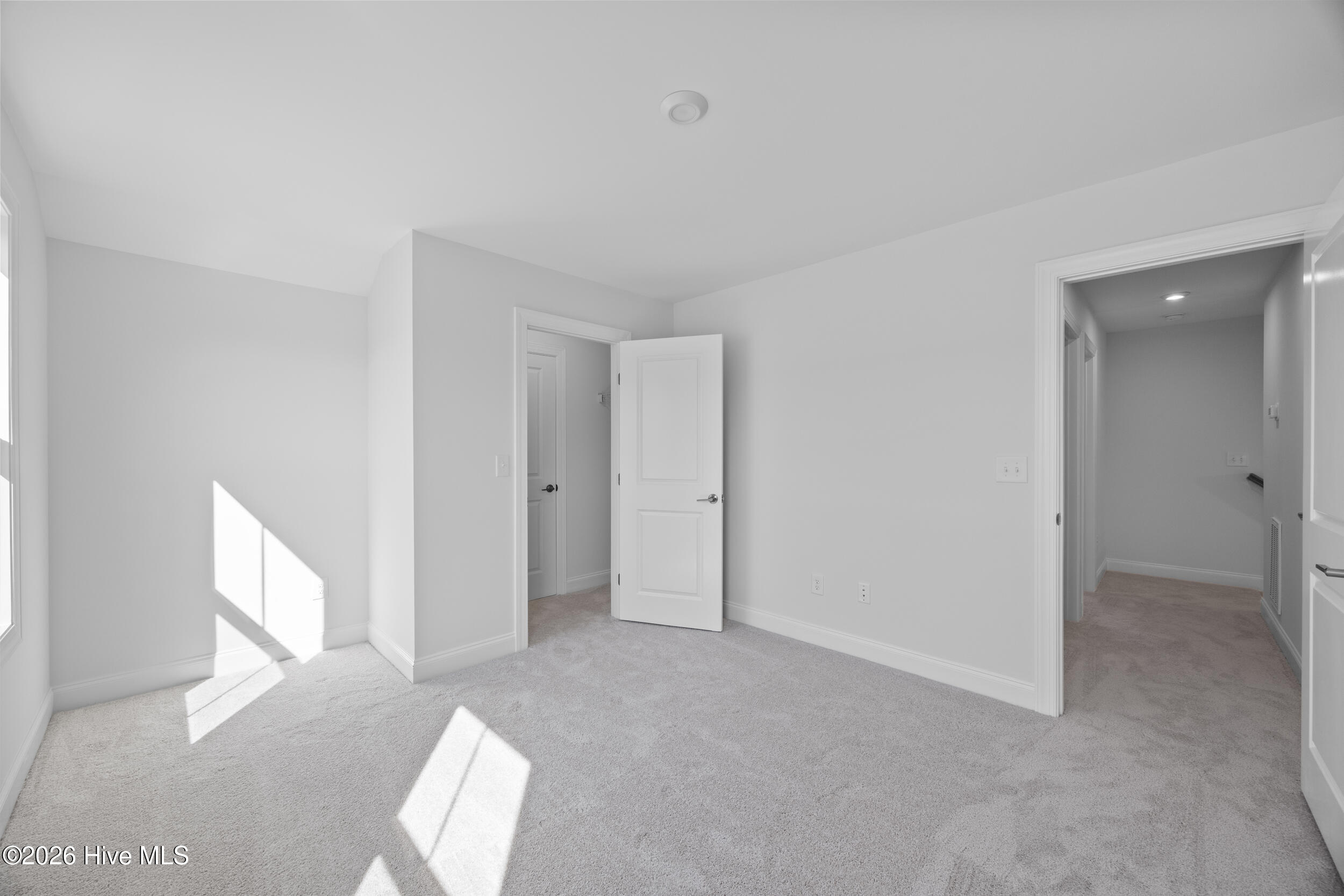 4008 Smoked Maple Drive 62