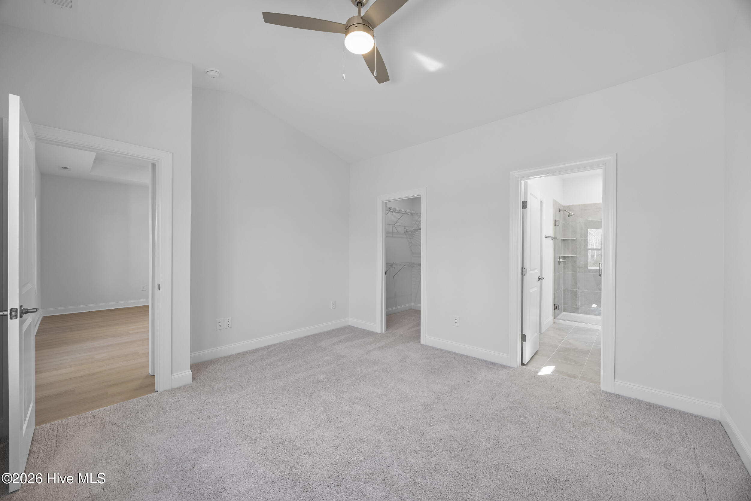 4008 Smoked Maple Drive 62
