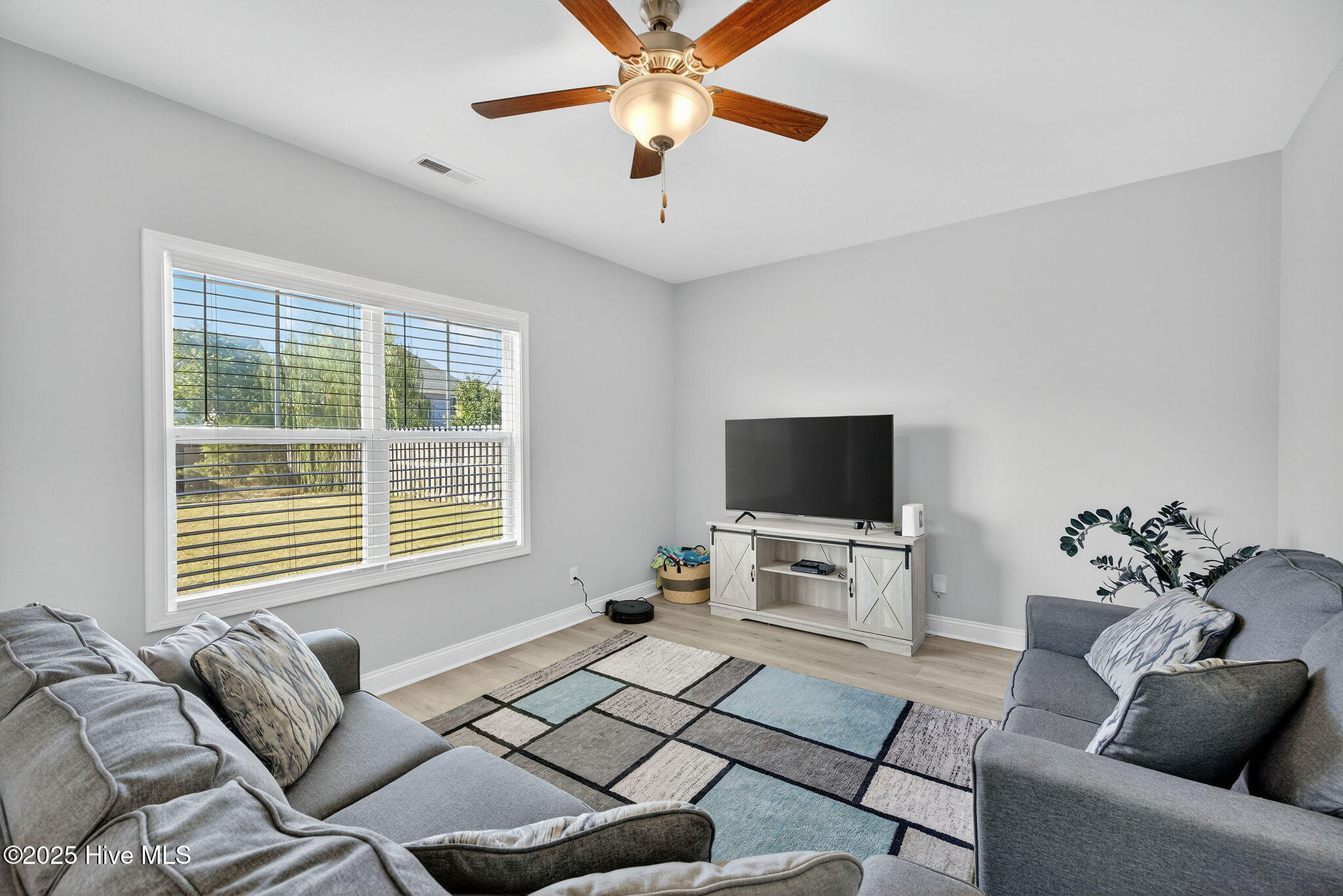 4624 Runaway Bay Lane