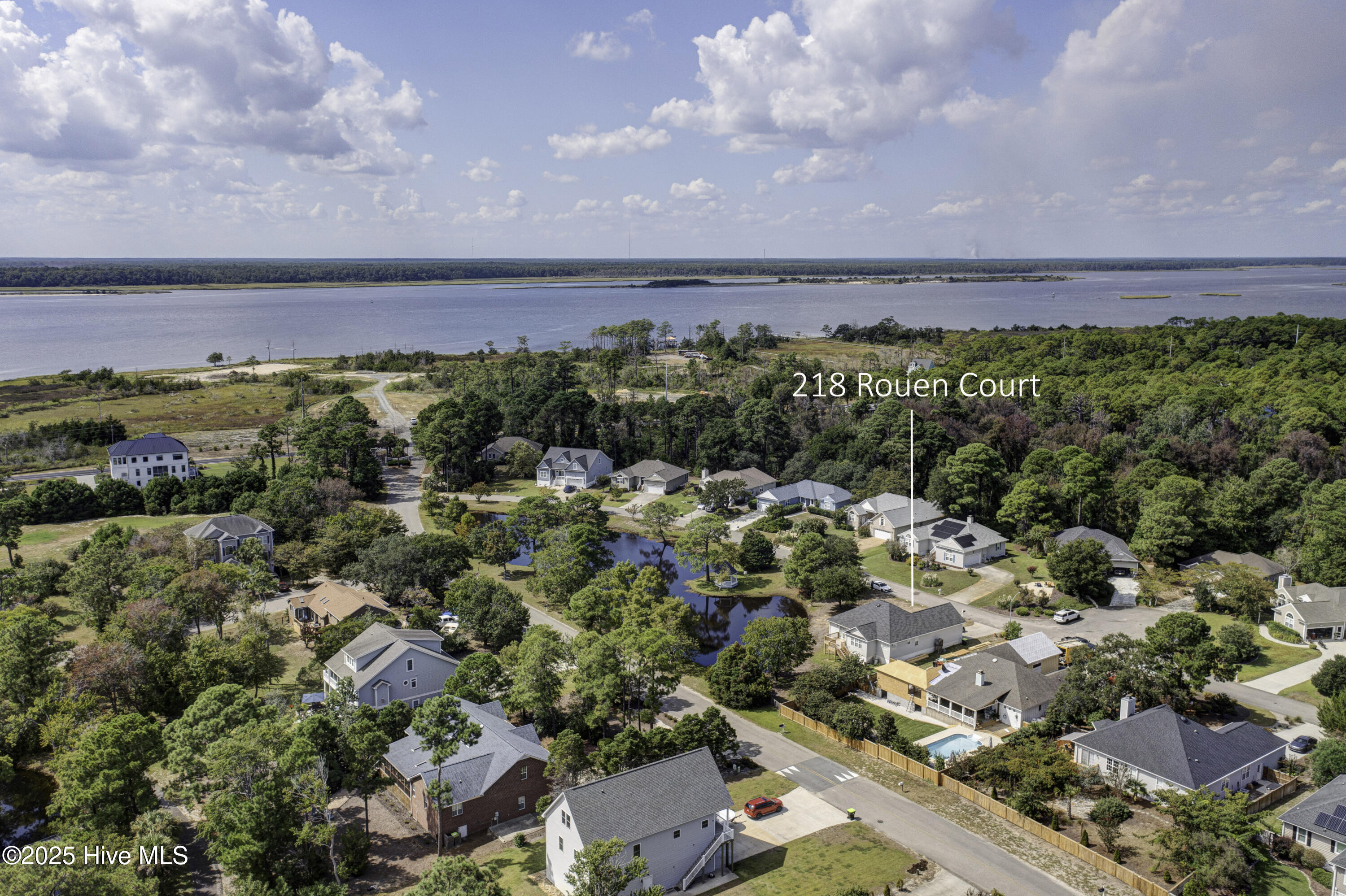 218 Rouen Court