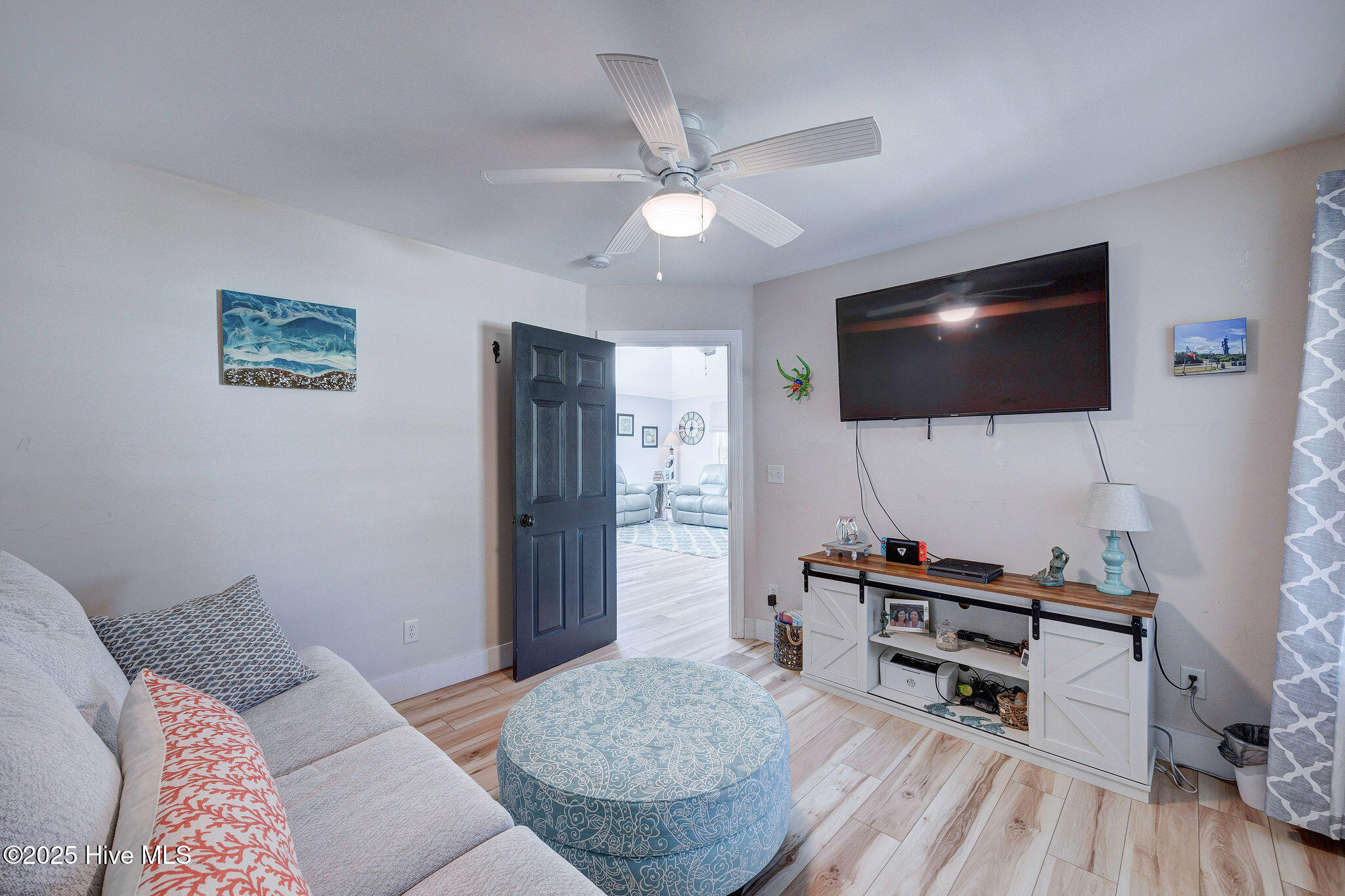 218 Rouen Court