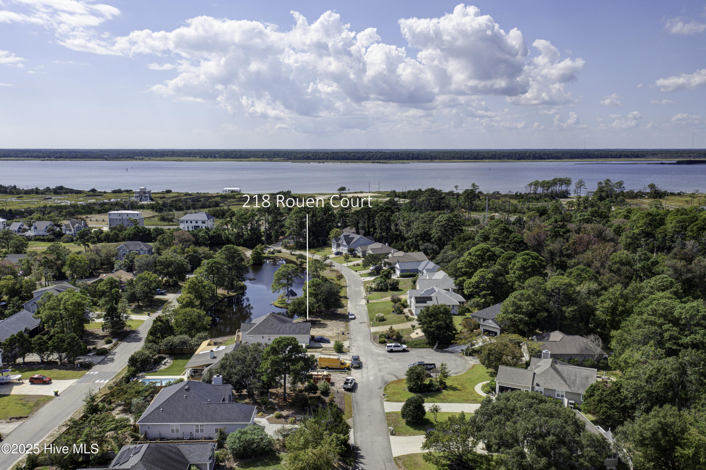 218 Rouen Court
