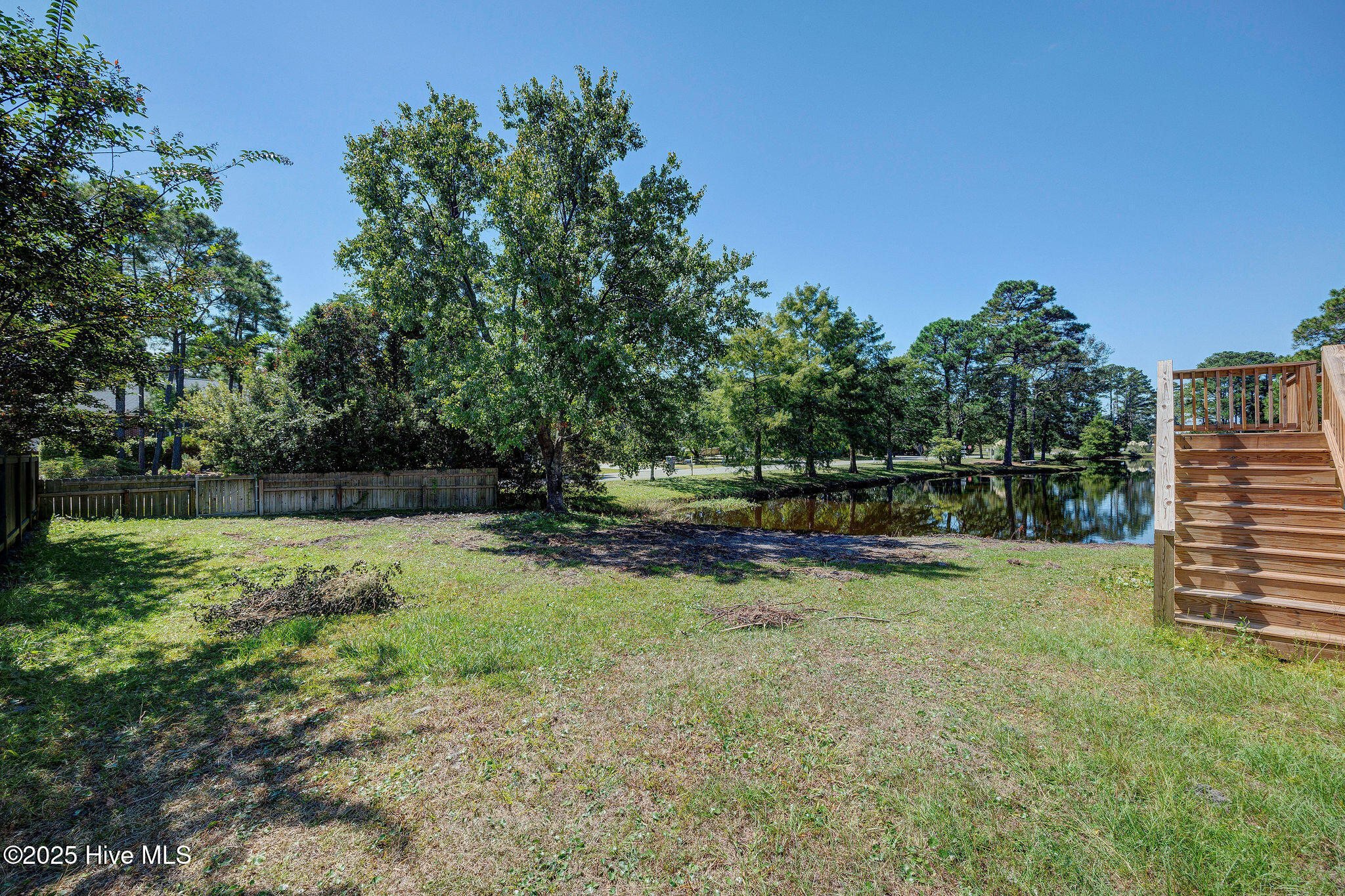 218 Rouen Court