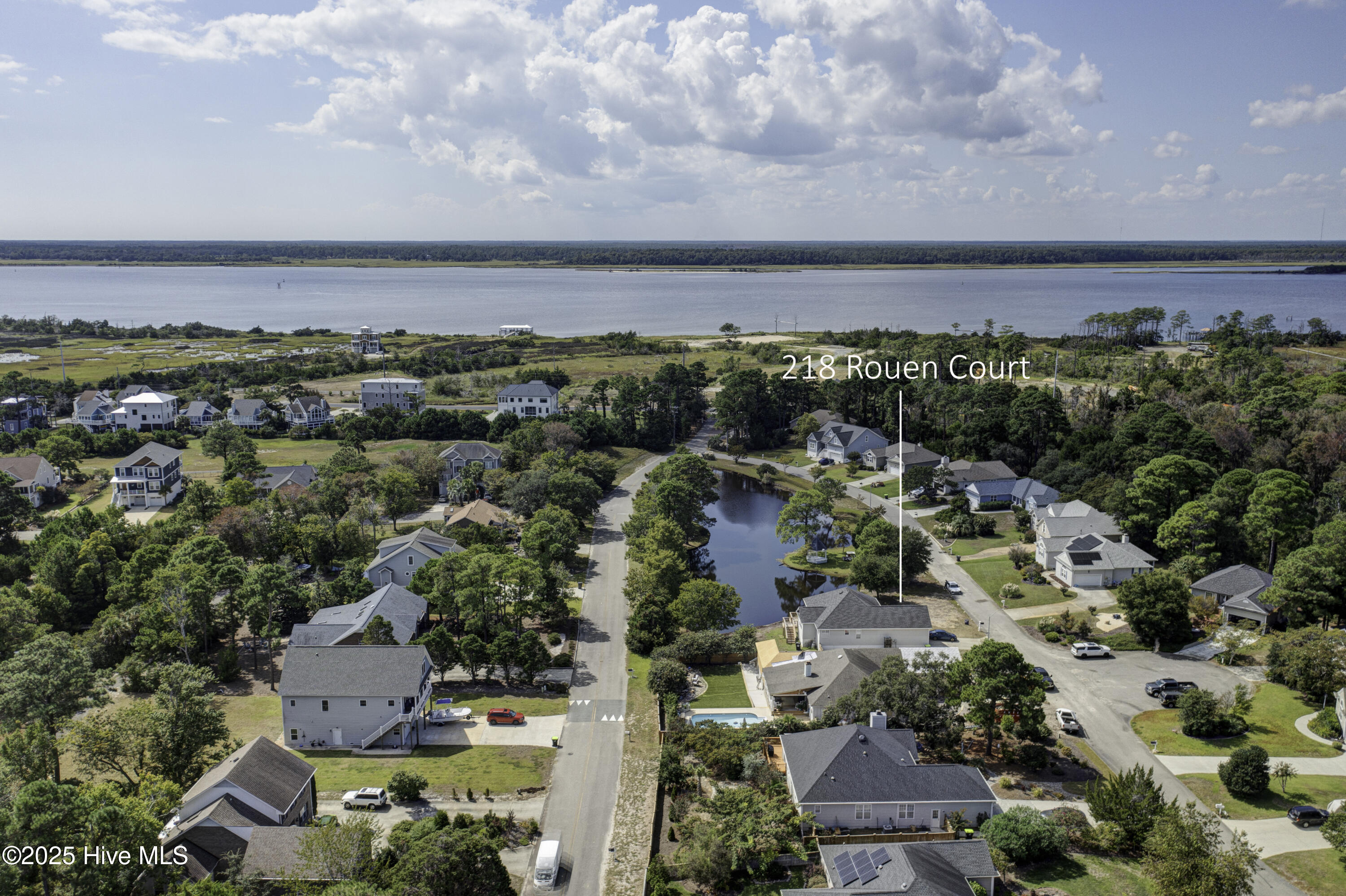 218 Rouen Court