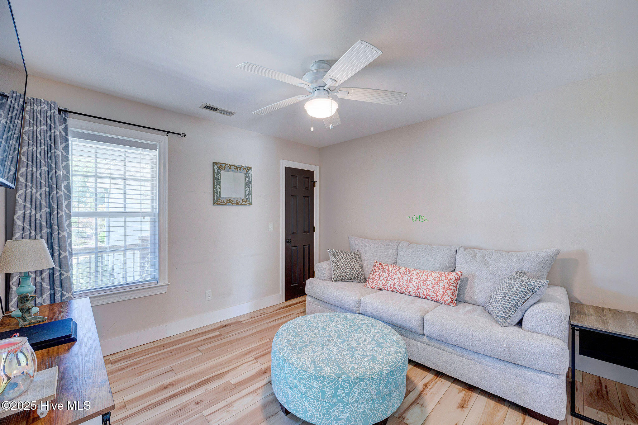 218 Rouen Court