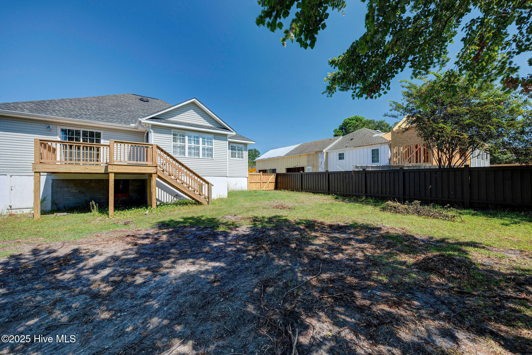 218 Rouen Court