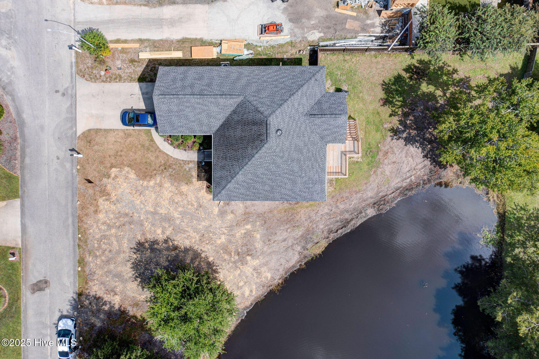 218 Rouen Court